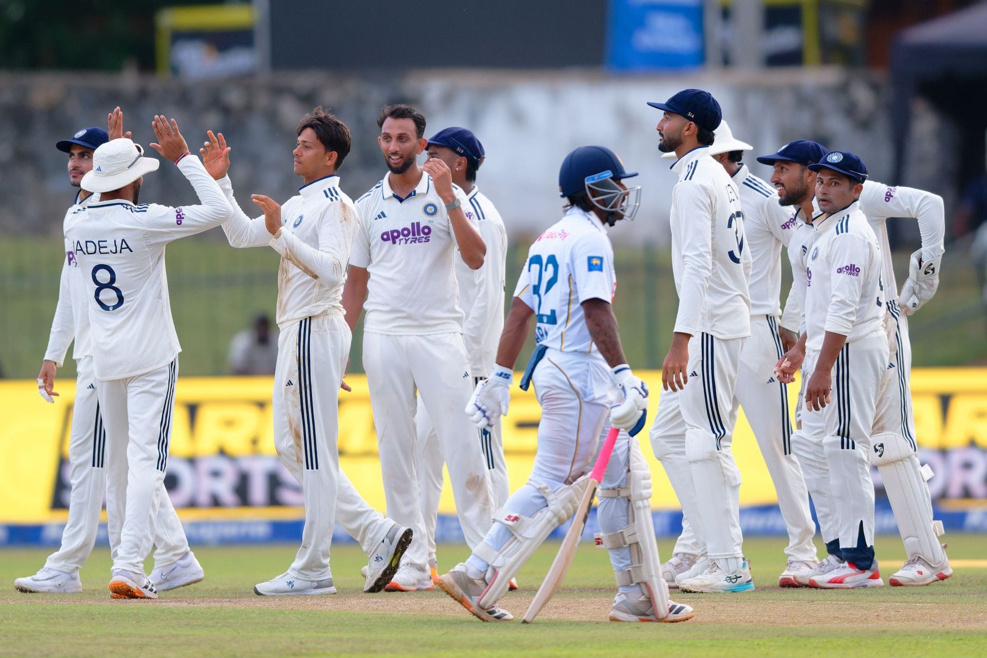 "Sundar's father watching Siraj help Ashwin, Reddy, Jurel but not Sundar" - Top 10 funny memes after Day 2 of 2nd Test between India and Sri Lanka