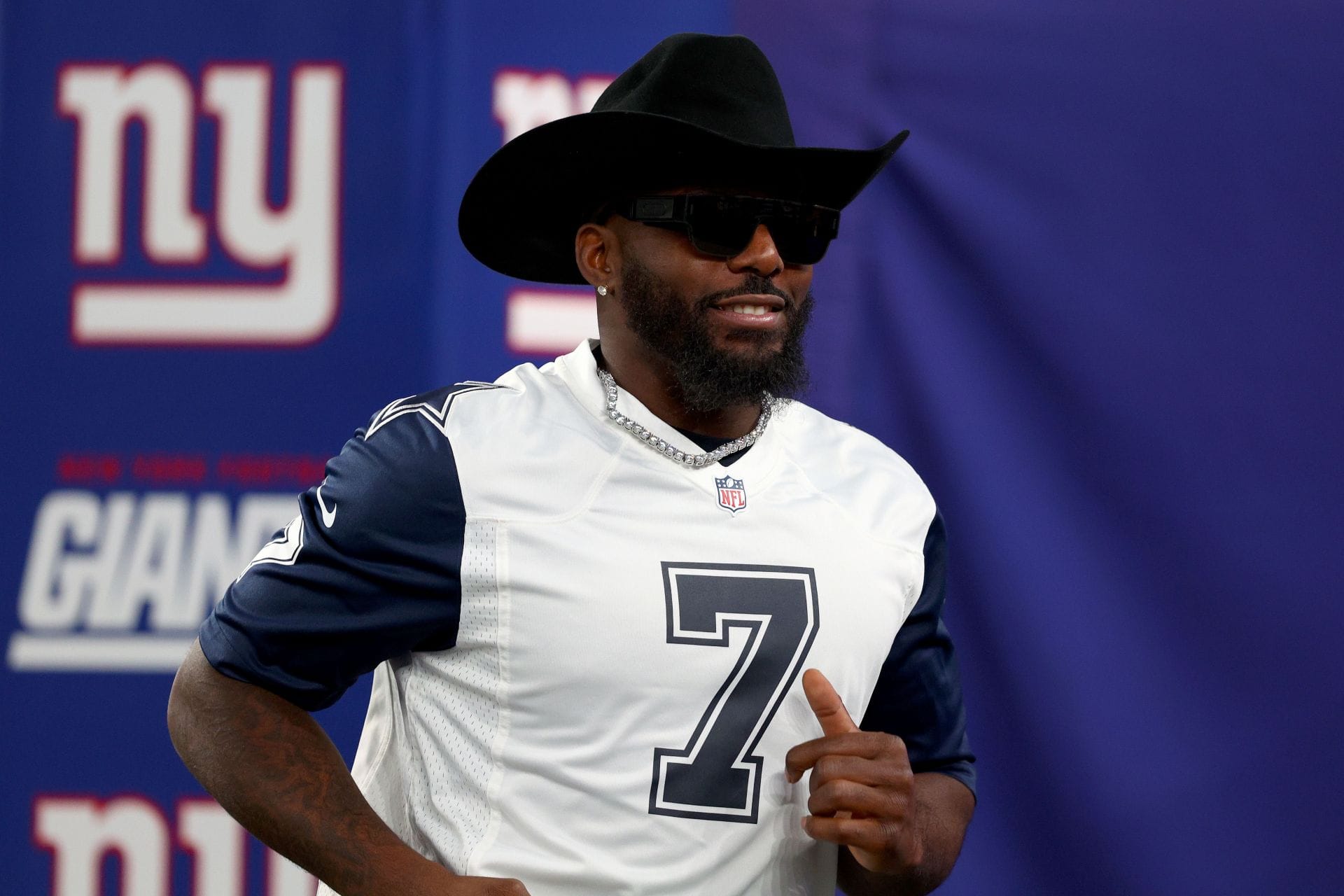 NFL icon Dez Bryant pushes for Olivia Miles' MVP after Lynx star leads team to fifth win in a row