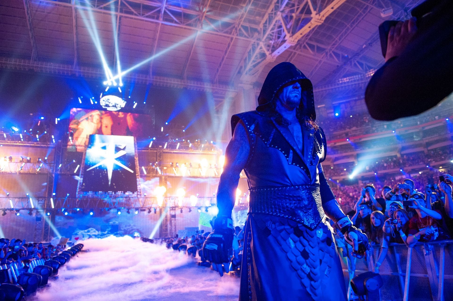 Huge challenge issued to The Undertaker by AEW personality