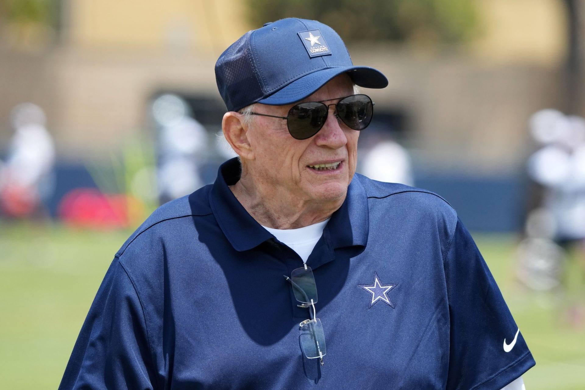 "Just admit you should've done something about this years ago": Trey Wingo rips Jerry Jones on exploring adding curtains inside Cowboys Stadium