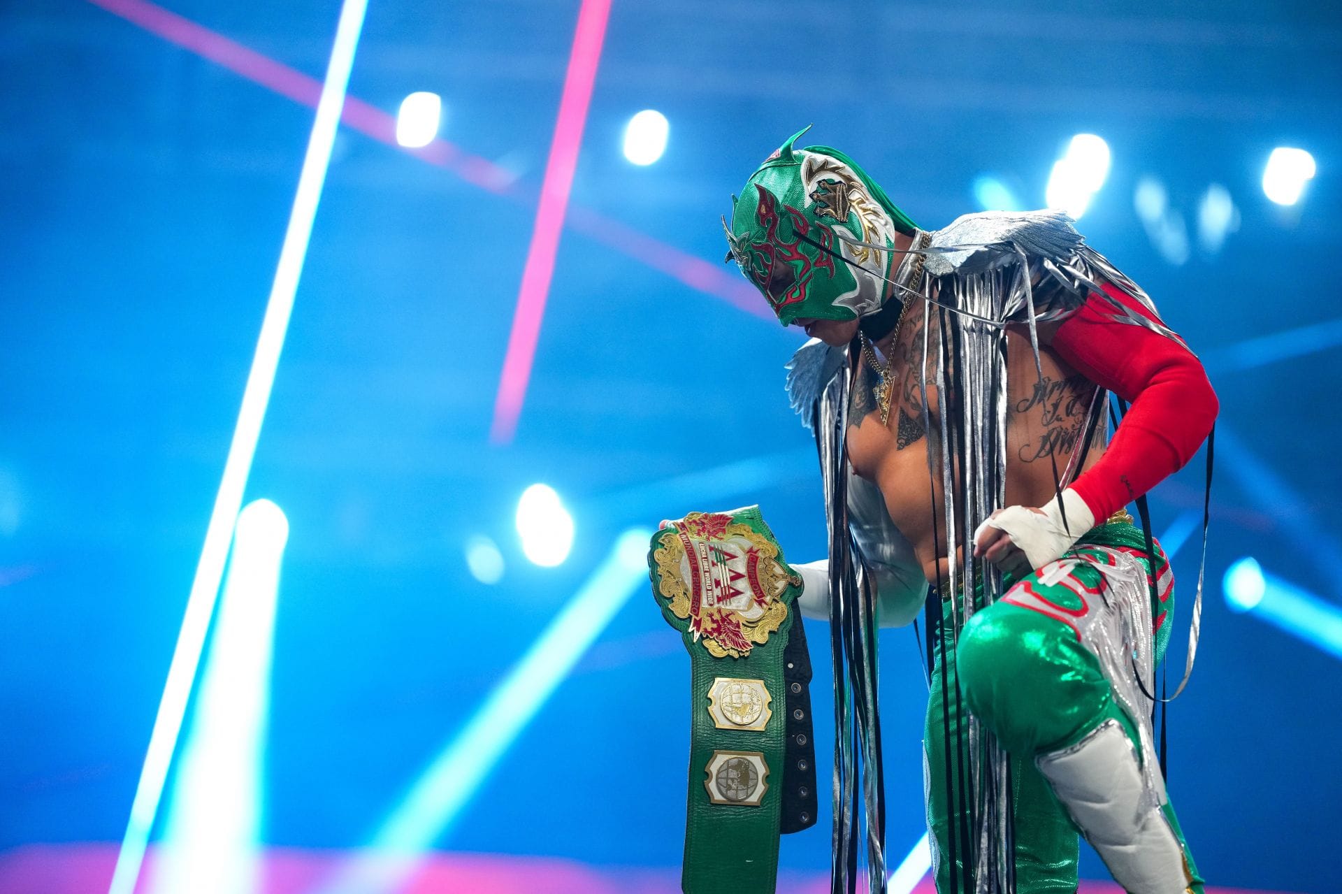 3 Reasons why Rey Fenix should challenge Roman Reigns for the World Heavyweight Championship