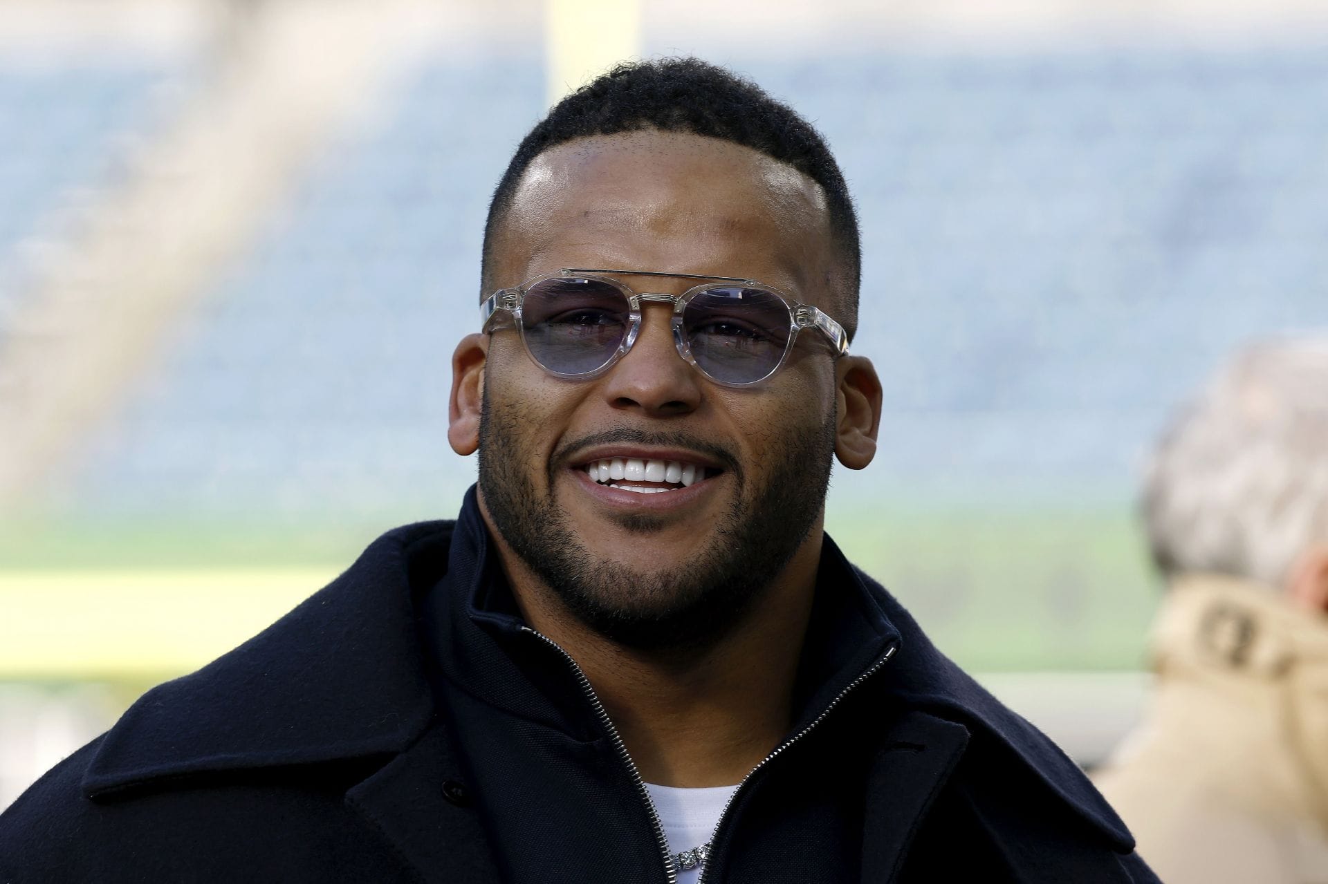 "This is gonna look stupid," "So corny": NFL fans mock "lame" Aaron Donald over Michael Jordan-style unretirement notice 