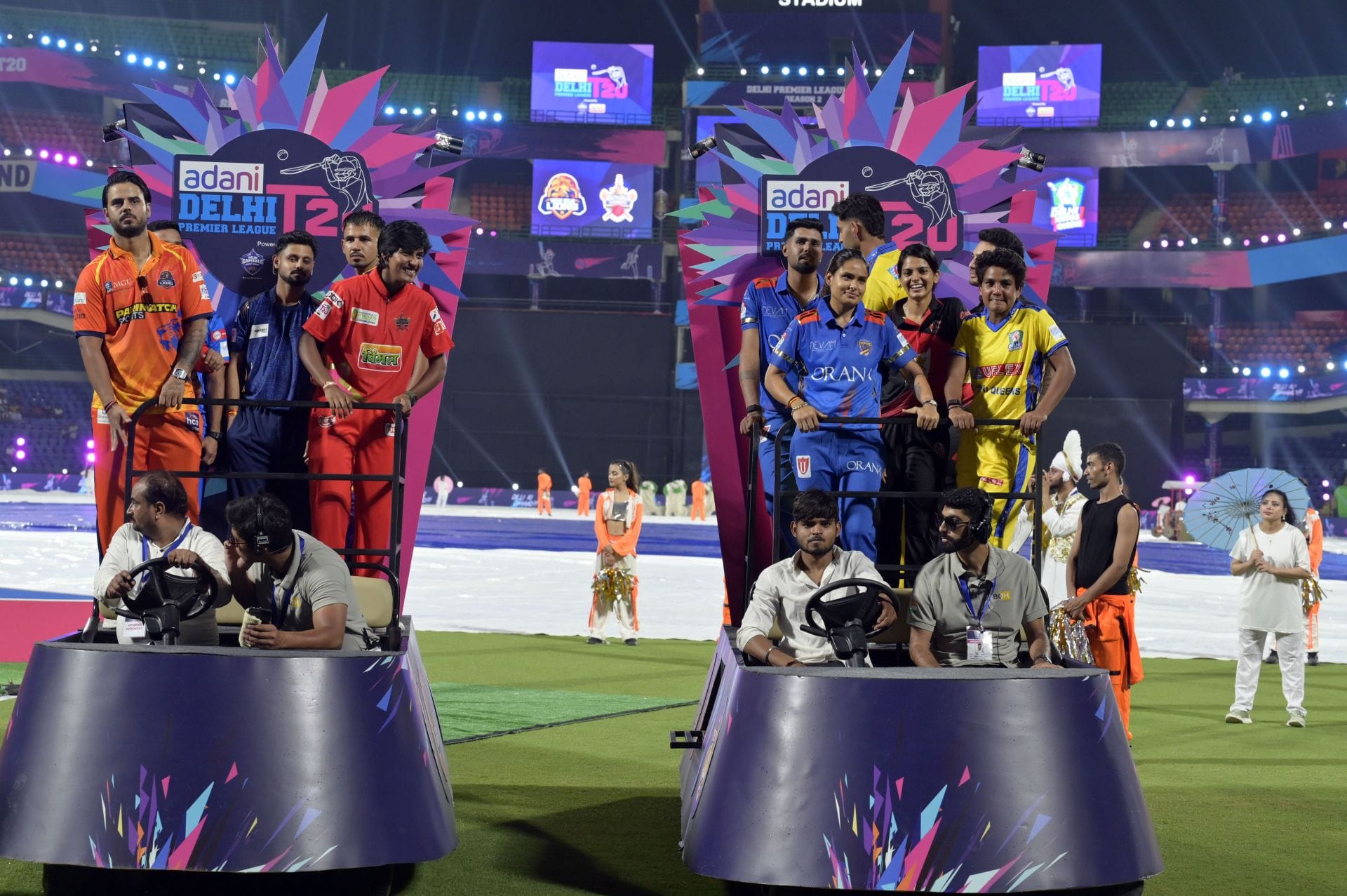 Team India speedster picks up a wicket in the first over of the innings after being hit for a 6 in Delhi Premier League 2026 match [Watch]