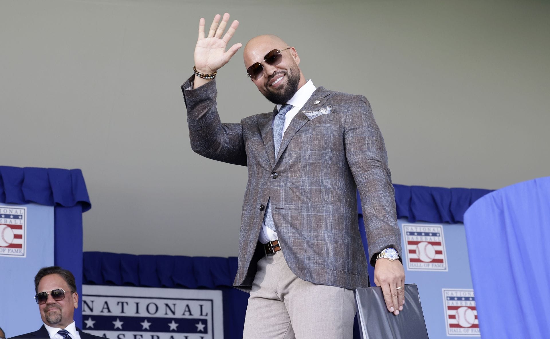 "A cheater talking about someone playing dirty" - Fans slam Carlos Beltran as HOFer criticizes Phillies legend