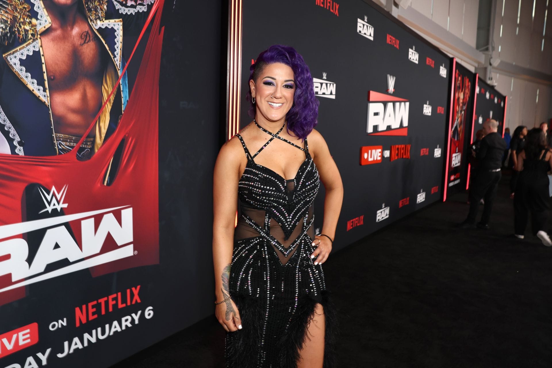 Bayley wants to sit on WWE Superstar's lap and recreate an iconic photo