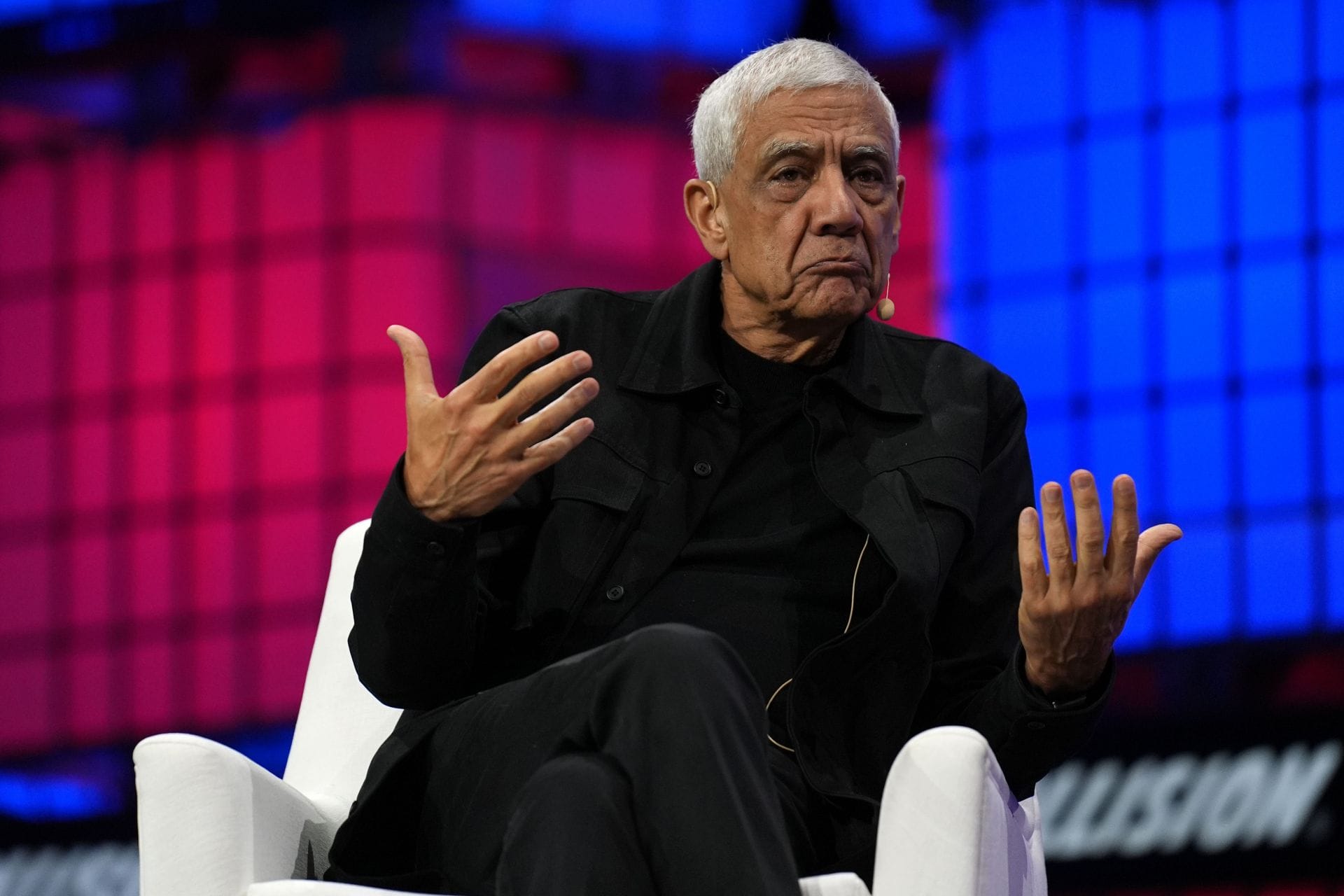"Apologies in advance": New Seahawks owner Vinod Khosla sets record straight after getting backlash over admitting Steelers allegiance