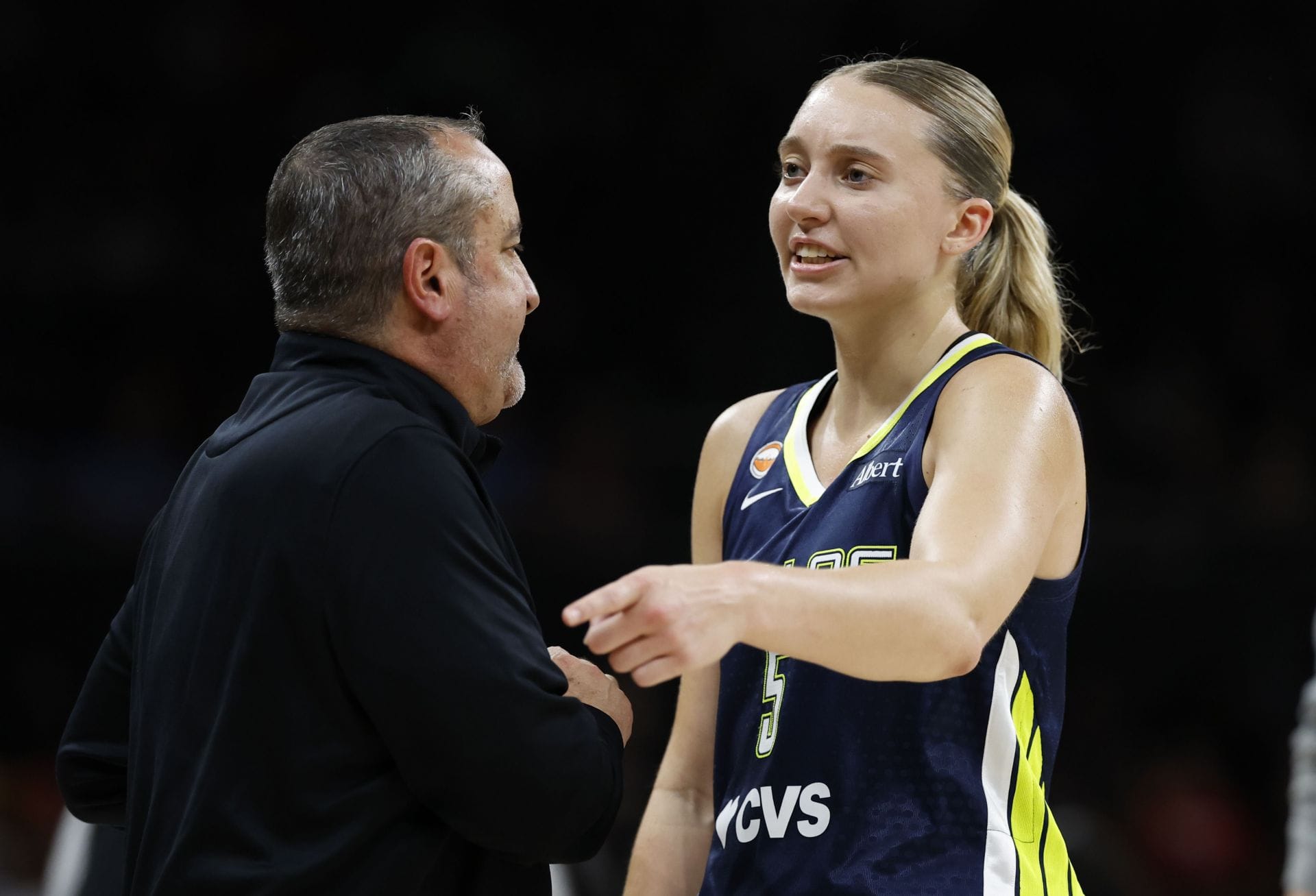 "Running Paige and Azzi Into the Ground": Wings Fans Lose It as Coach Jose Fernandez Calls Out Locker Room After Latest Loss