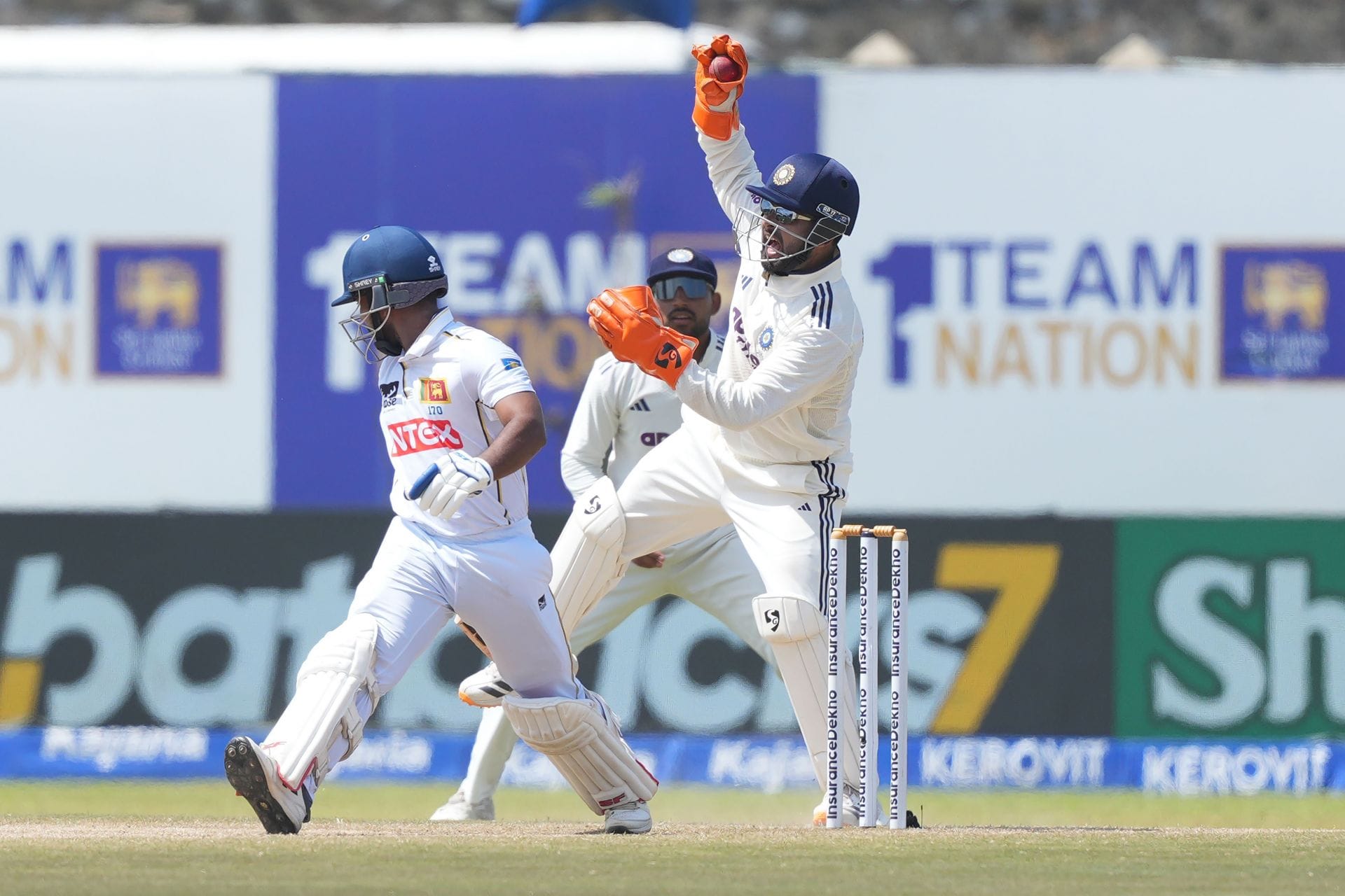 “Shoulder bohot drop ho gaya hai” - Rishabh Pant’s motivating words during frustrating partnership on Day 5 of SL vs IND 2026 2nd Test [Watch]