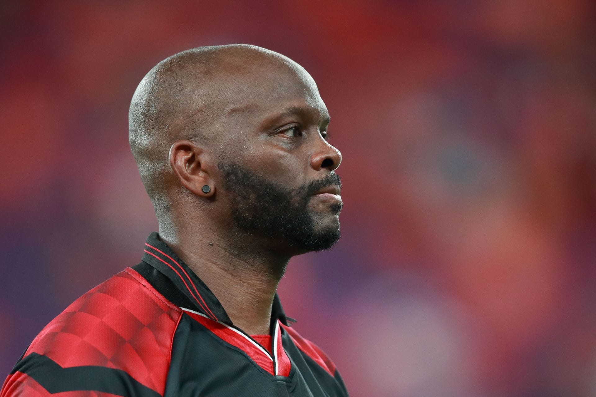 "There’s too much pressure on him" - Louis Saha says Manchester United are over-reliant on one Red Devils star