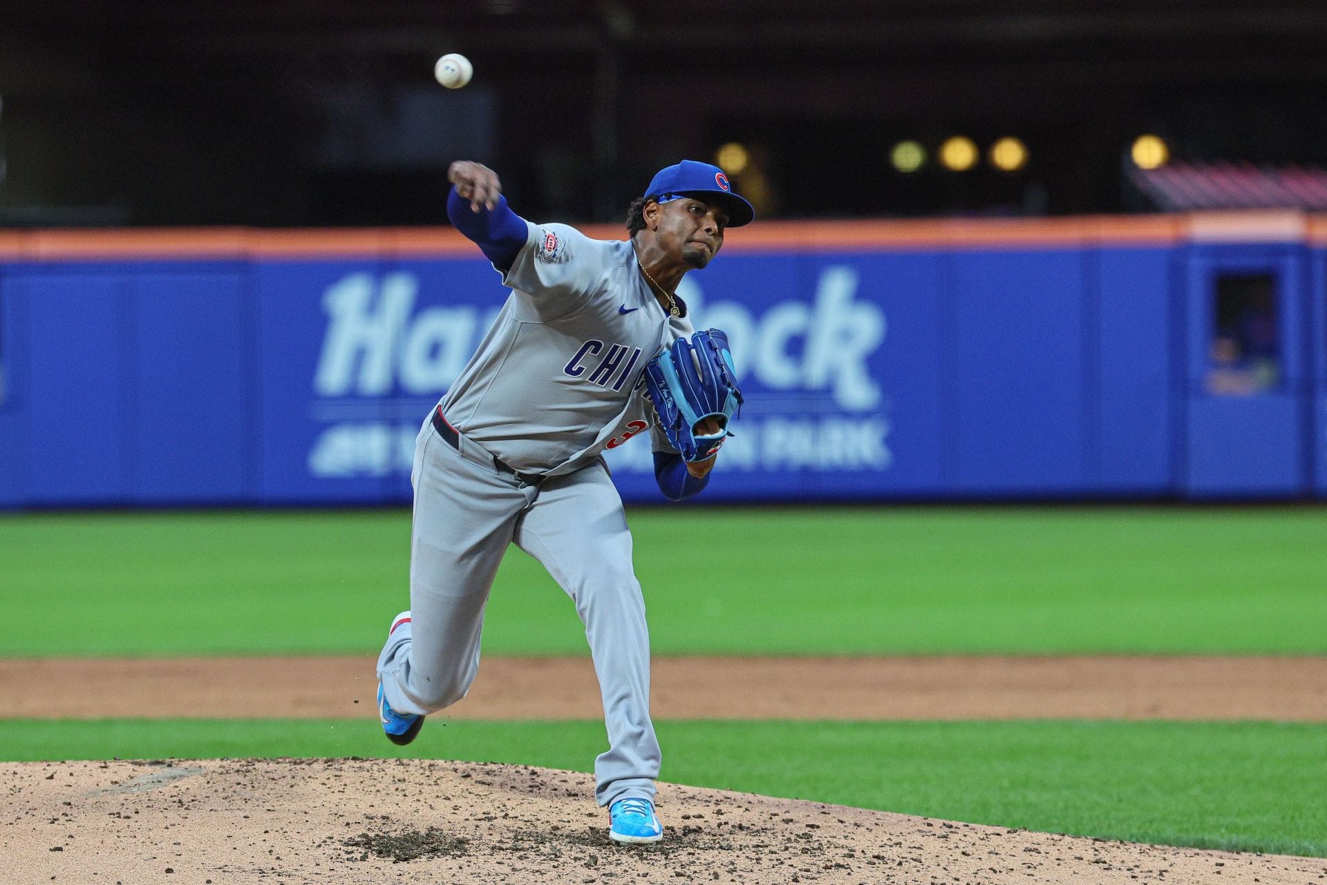 "Waste of a starting spot" - Cubs fans tear into $4.45M pitcher over blister excuse after Cardinals disaster