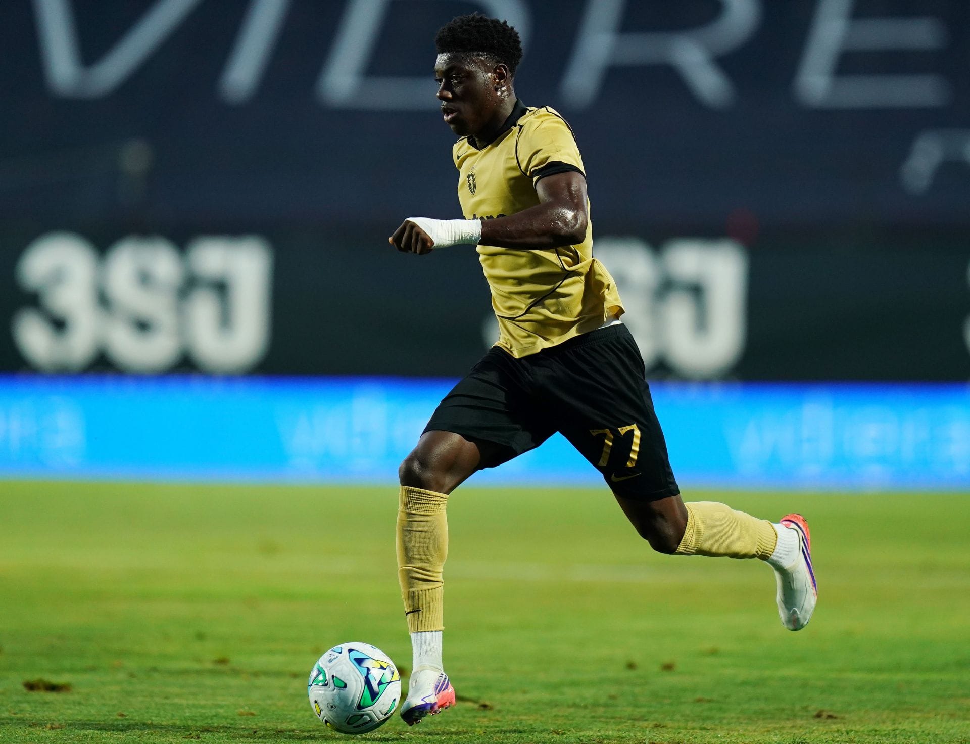 Sporting CP vs Vitoria de Guimaraes Prediction and Betting Tips | August 14th 2026