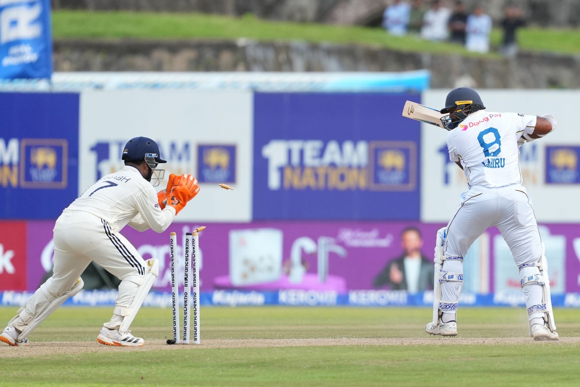 "Single missing wicket kissing" - Rishabh Pant's hilarious stump mic chatter on Day 3 of SL vs IND 2026 1st Test [Watch]