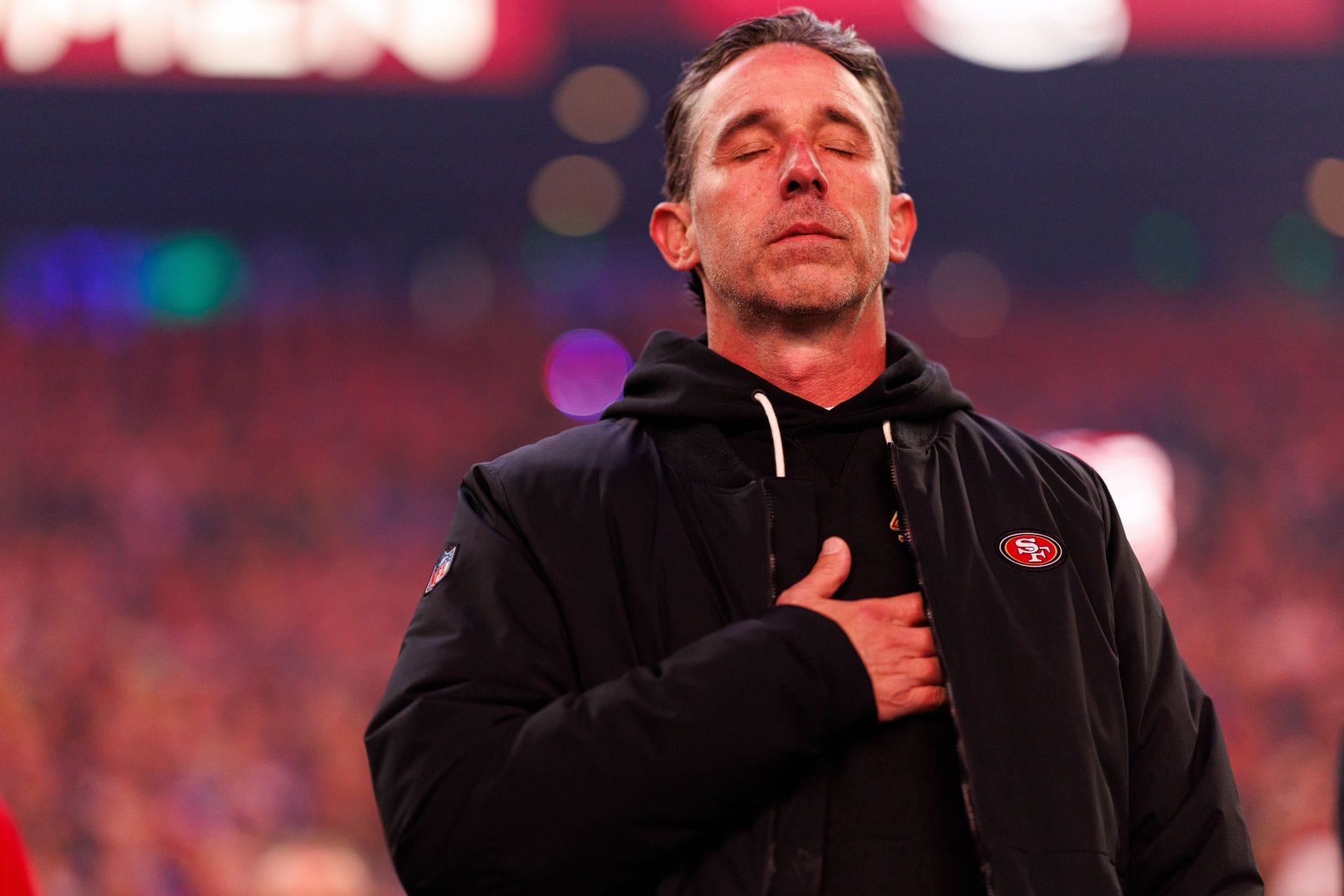 "Teslas have black box... If he lied, it’s gonna go poorly": NFL fans warn Kyle Shanahan after dragging Elon Musk's company in car crash