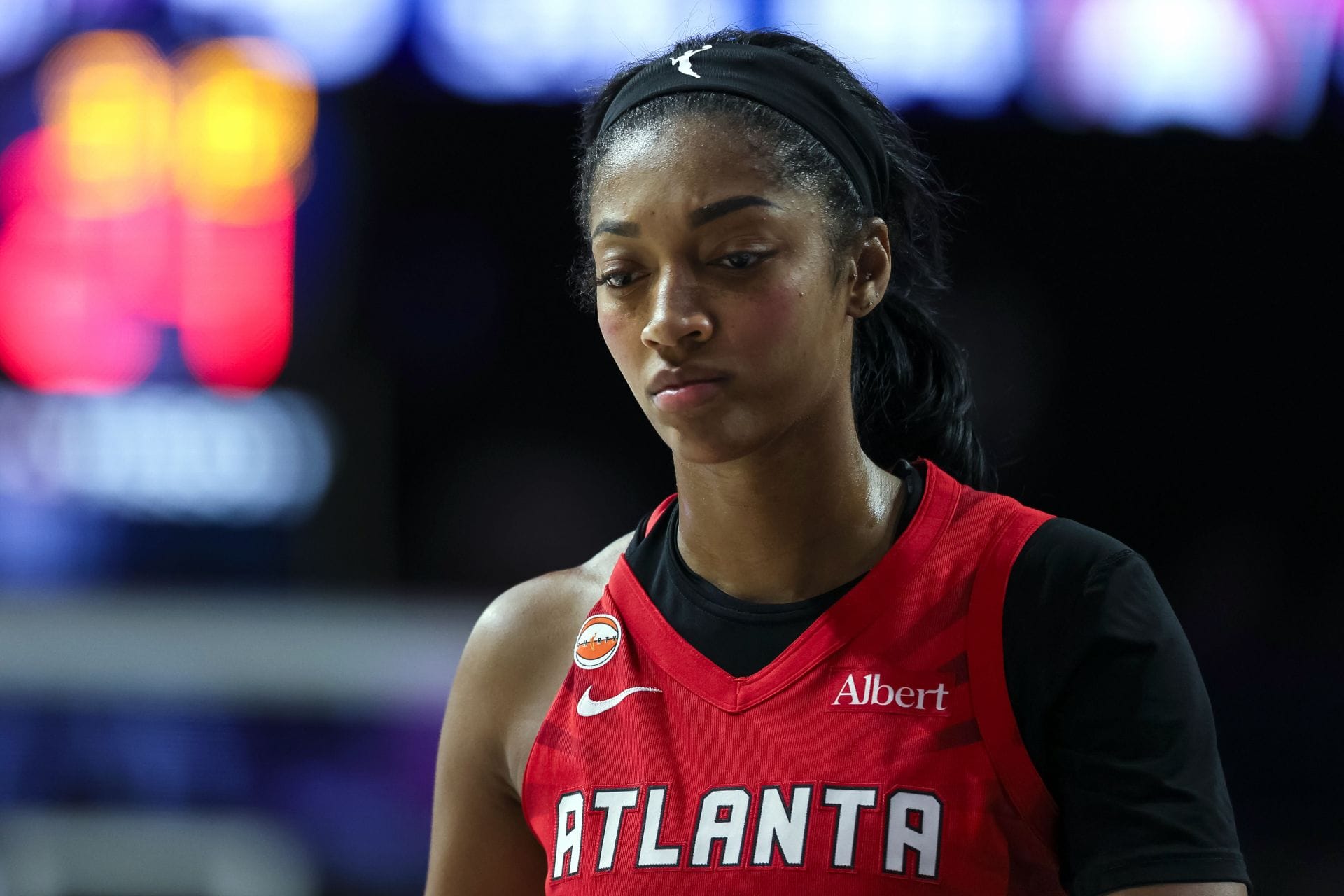 “Are Layups Racist?”: U.S. Senate Candidate Royce White Appears to Mock Angel Reese After Missed Game-Winner Against Caitlin Clark and Fever
