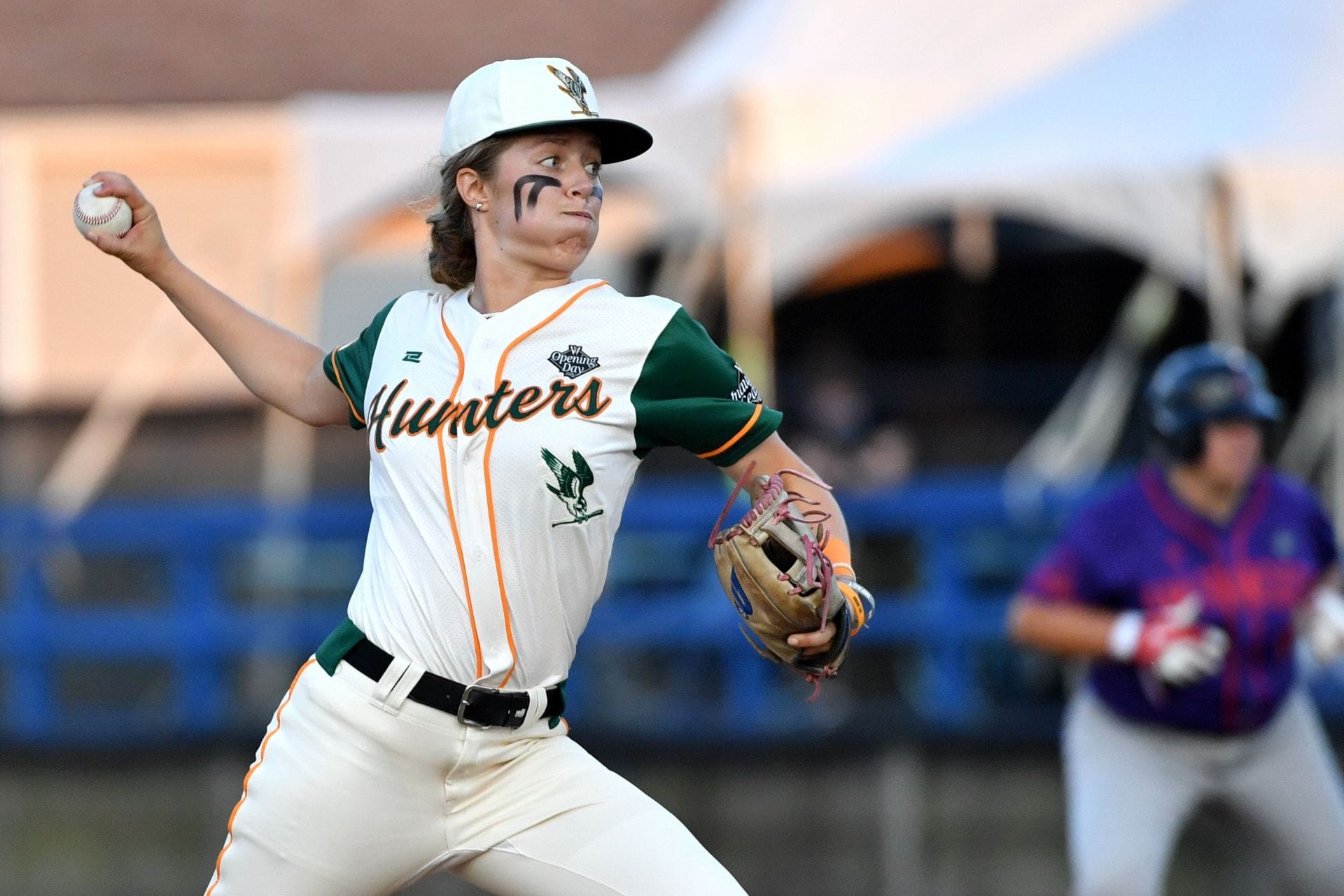 Who is Maika Dumais? Meet Boston Hunters' two-way phenom in WPBL