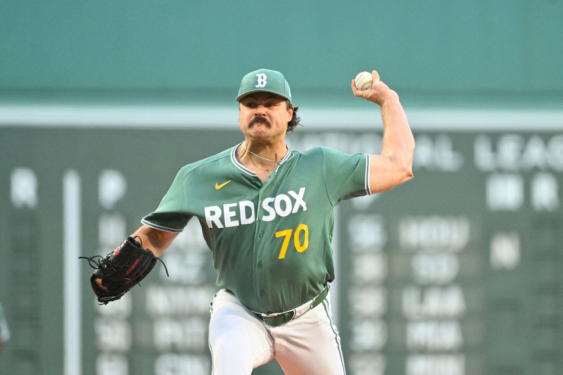 "A Roger Clemens/Greg Maddux combo" - Fans hype up Payton Tolle after historic start vs Athletics