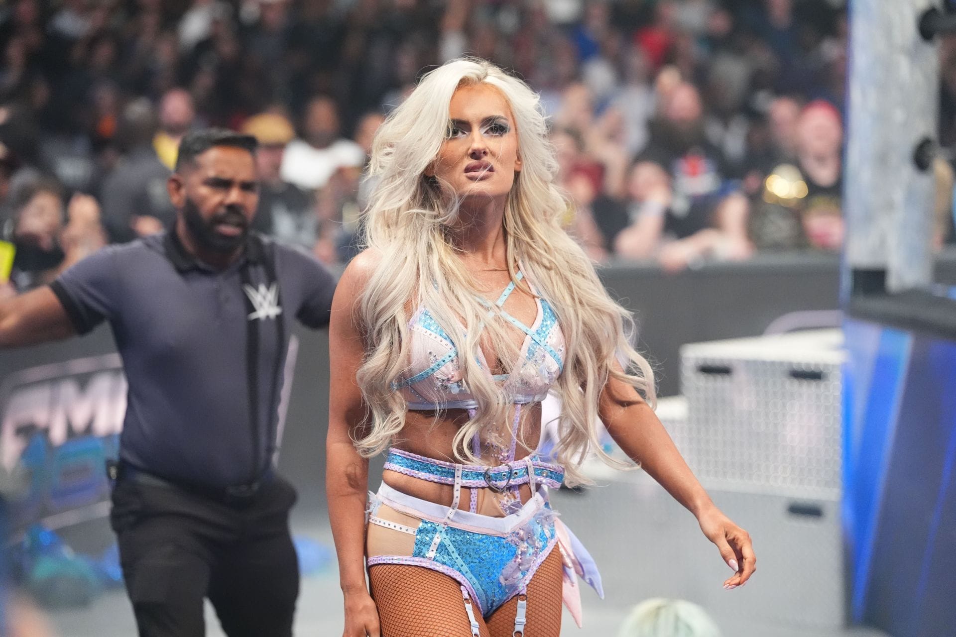 4 Mistakes WWE made on SmackDown From Toronto