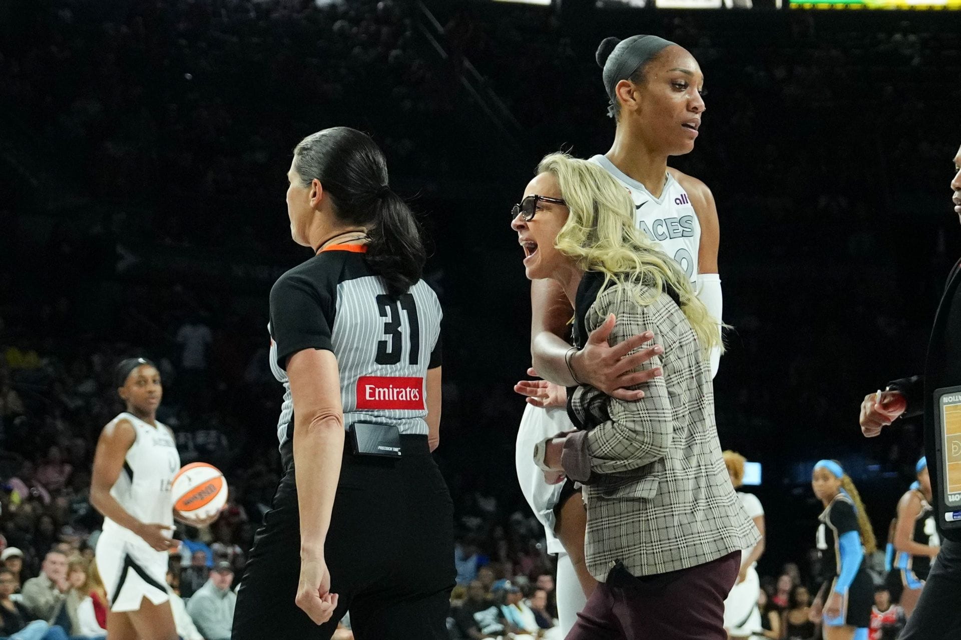 "Was This About Angel Reese Traveling?": WNBA Fans React as Becky Hammon Gets Ejected After Charging at Ref Twice 