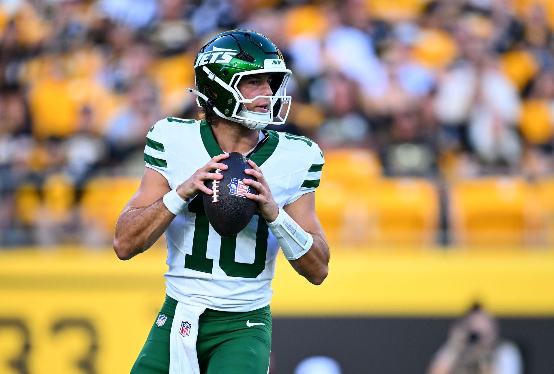 "I don't necessarily know if he's ready to be QB2": Jets insider sounds alarm on Cade Klubnik's potential after preseason games