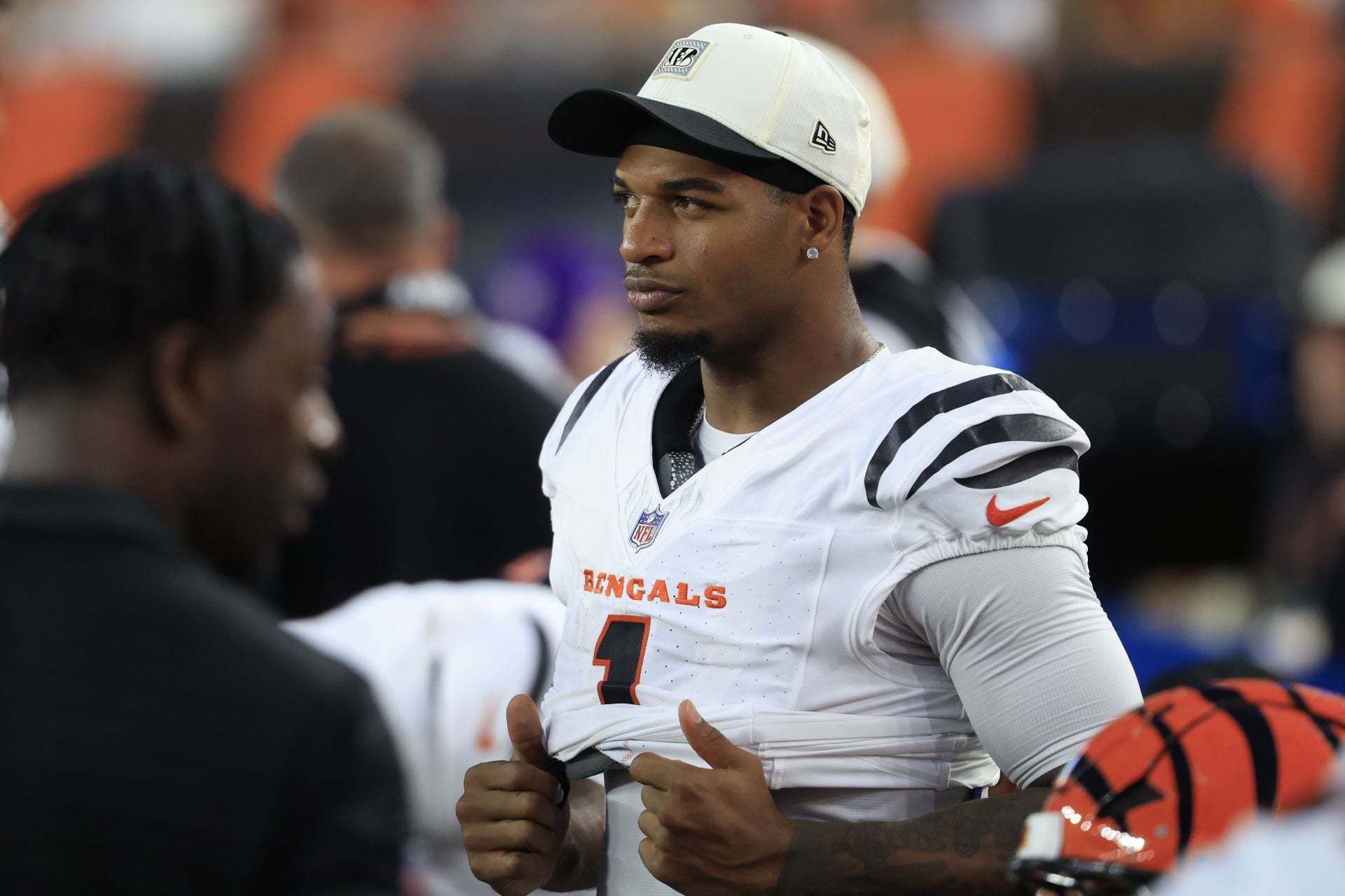 Bengals WR Ja'Marr Chase provides major injury update after hyperextending knee at practice