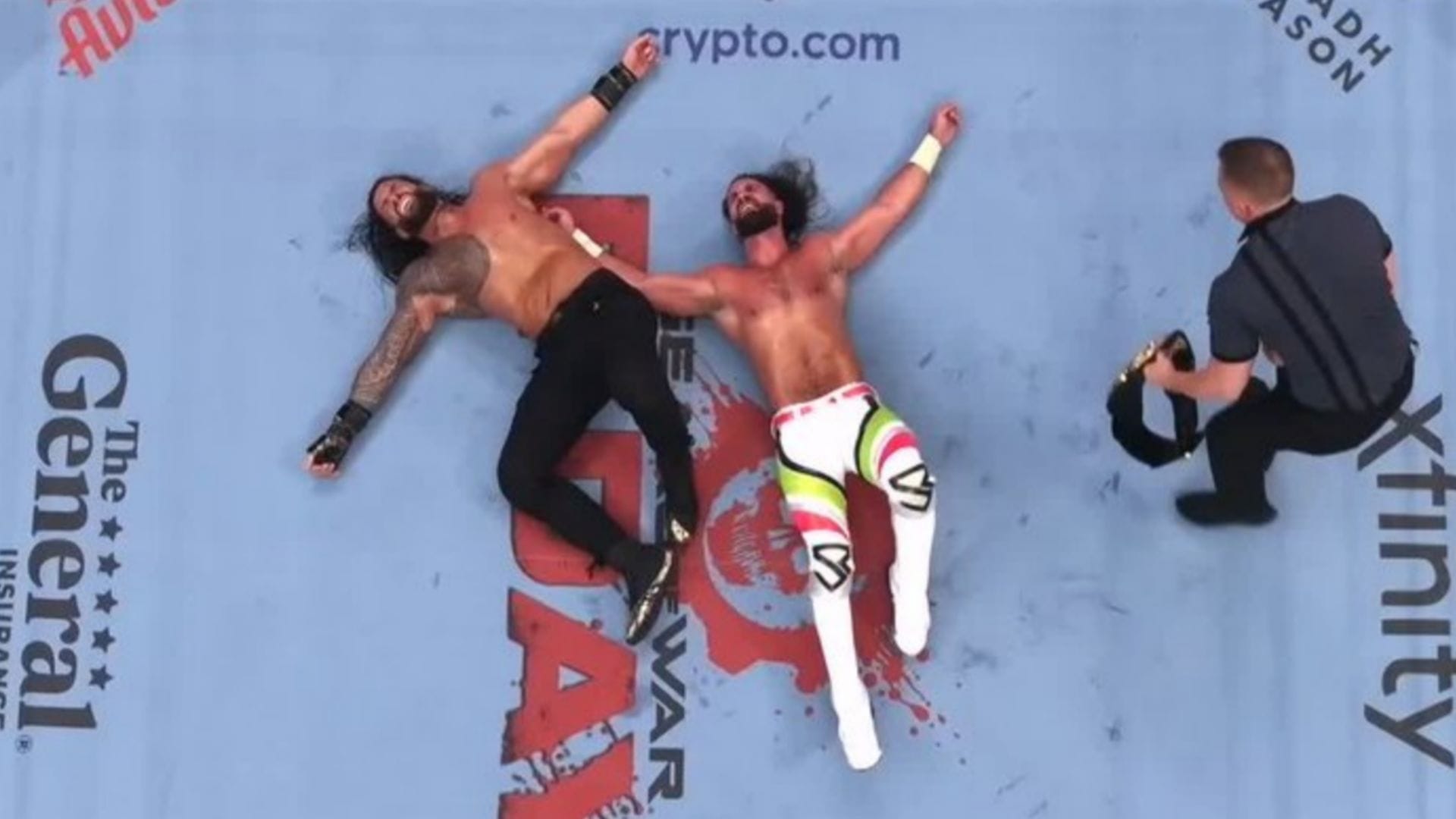 BREAKING: Shocking finish to WWE World Heavyweight Title match between Roman Reigns and Seth Rollins at SummerSlam 2026