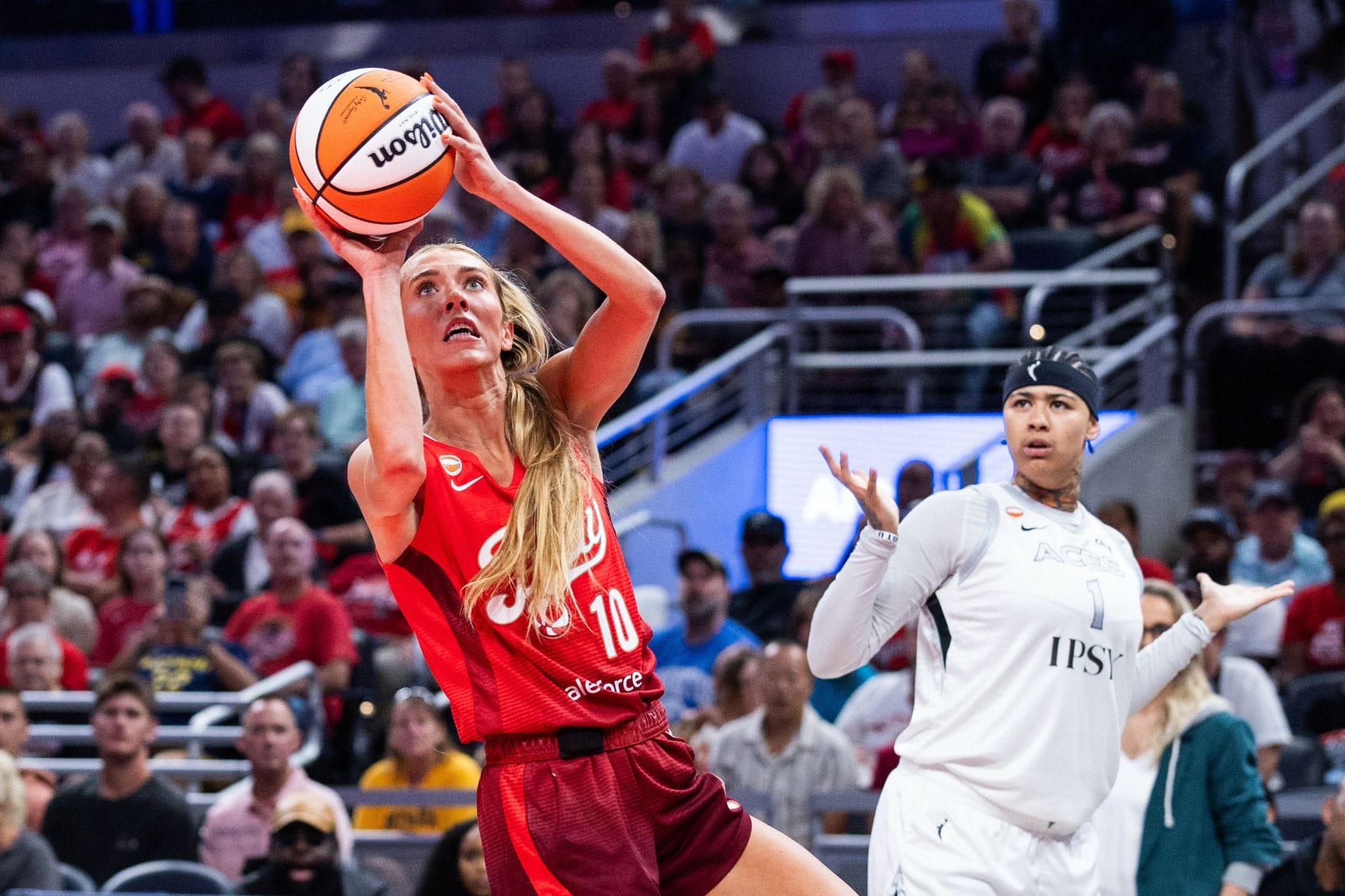 "Back to Grifting Posting": Fever Fans Bash Lexie Hull For Posting Brand Promotion Videos on IG After Back-to-Back Losses