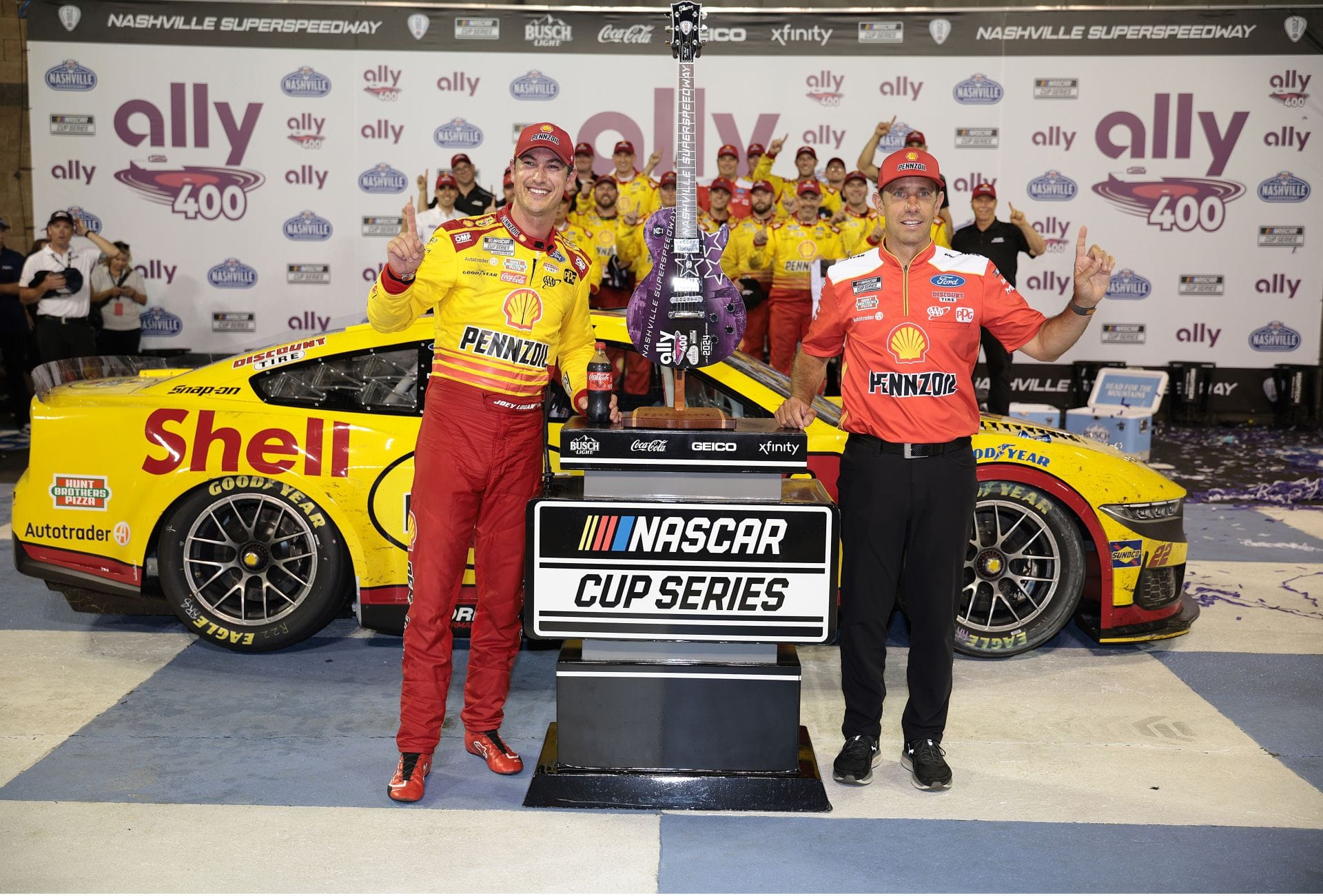 Joey Logano’s crew chief makes big championship claim ahead of NASCAR playoff: “No one better at handling it”