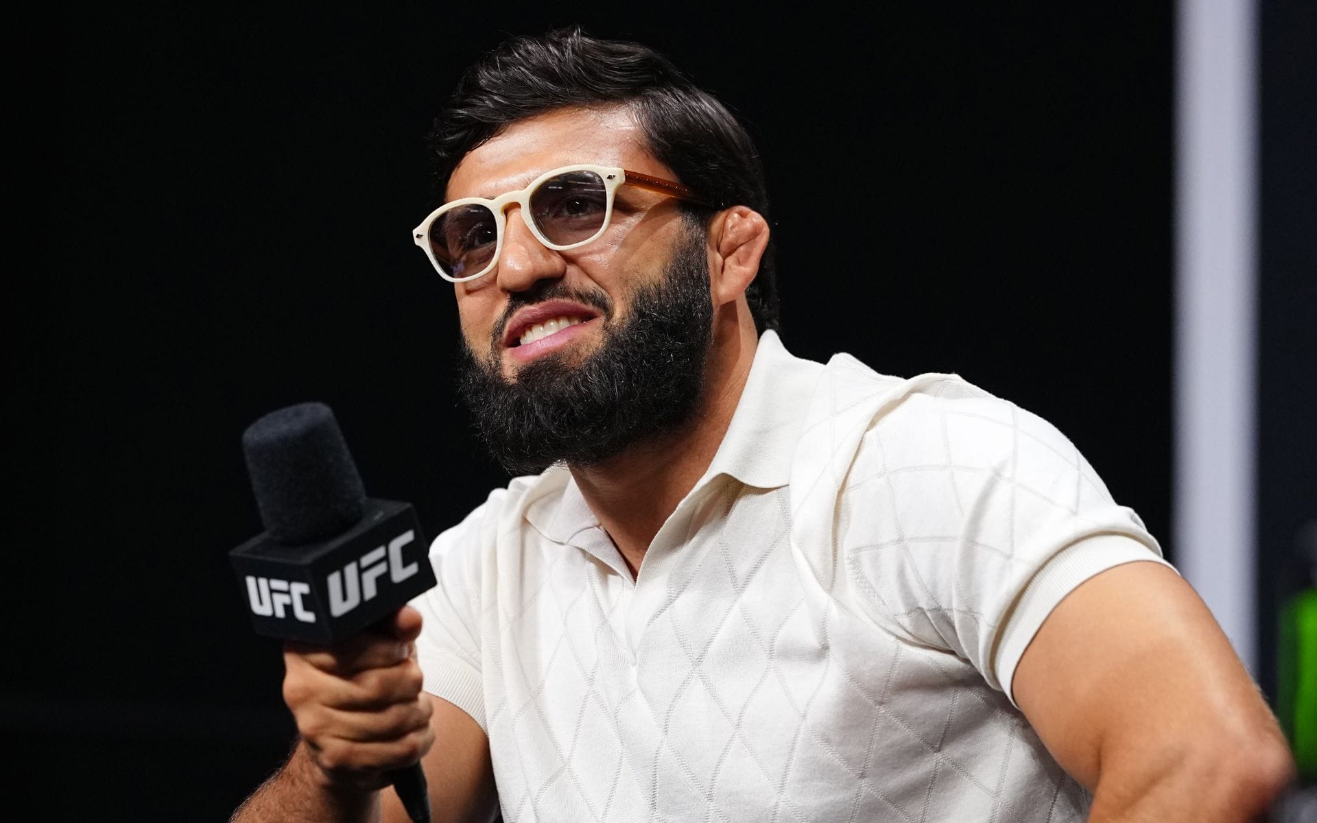 "99.9% I'll beat him" - Arman Tsarukyan says Justin Gaethje should retire rather than fight him next