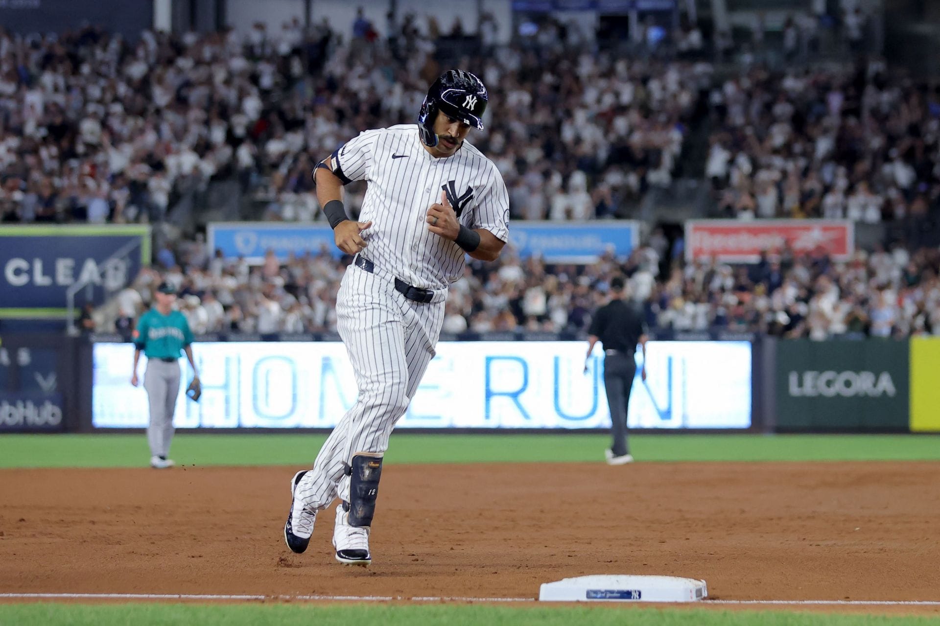 "Slower than Giancarlo Stanton" - Fans rip $22.025M Yankees star after letting George Lombard Jr. take a catchable pop-up that drops for a double