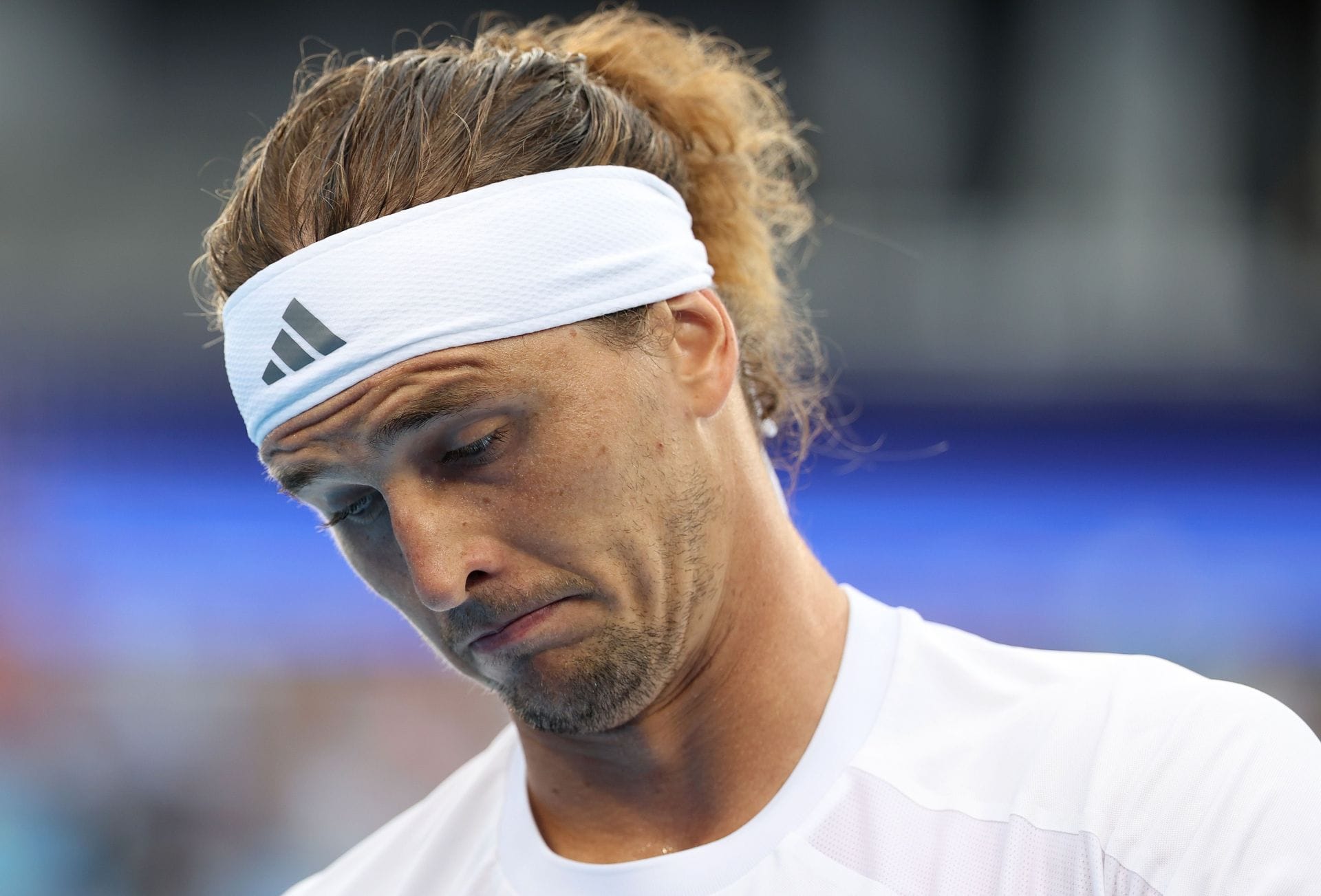"Getting Disgraceful for Alexander Zverev" - Fans concerned as Cincinnati Open loss to Tommy Paul highlights German's struggles before US Open