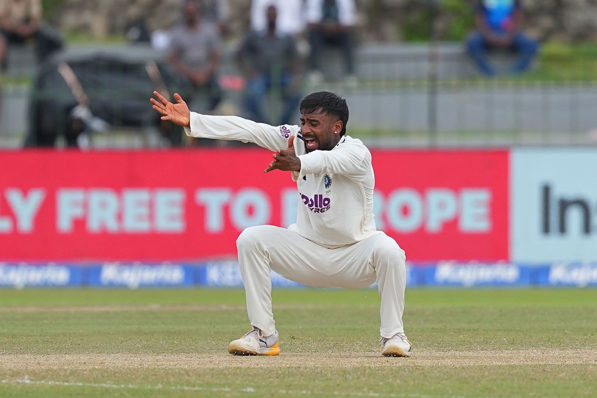 "They didn't allow him to settle" - Batting legend on the challenge for Manav Suthar on Day 4 of 2nd SL vs IND Test 