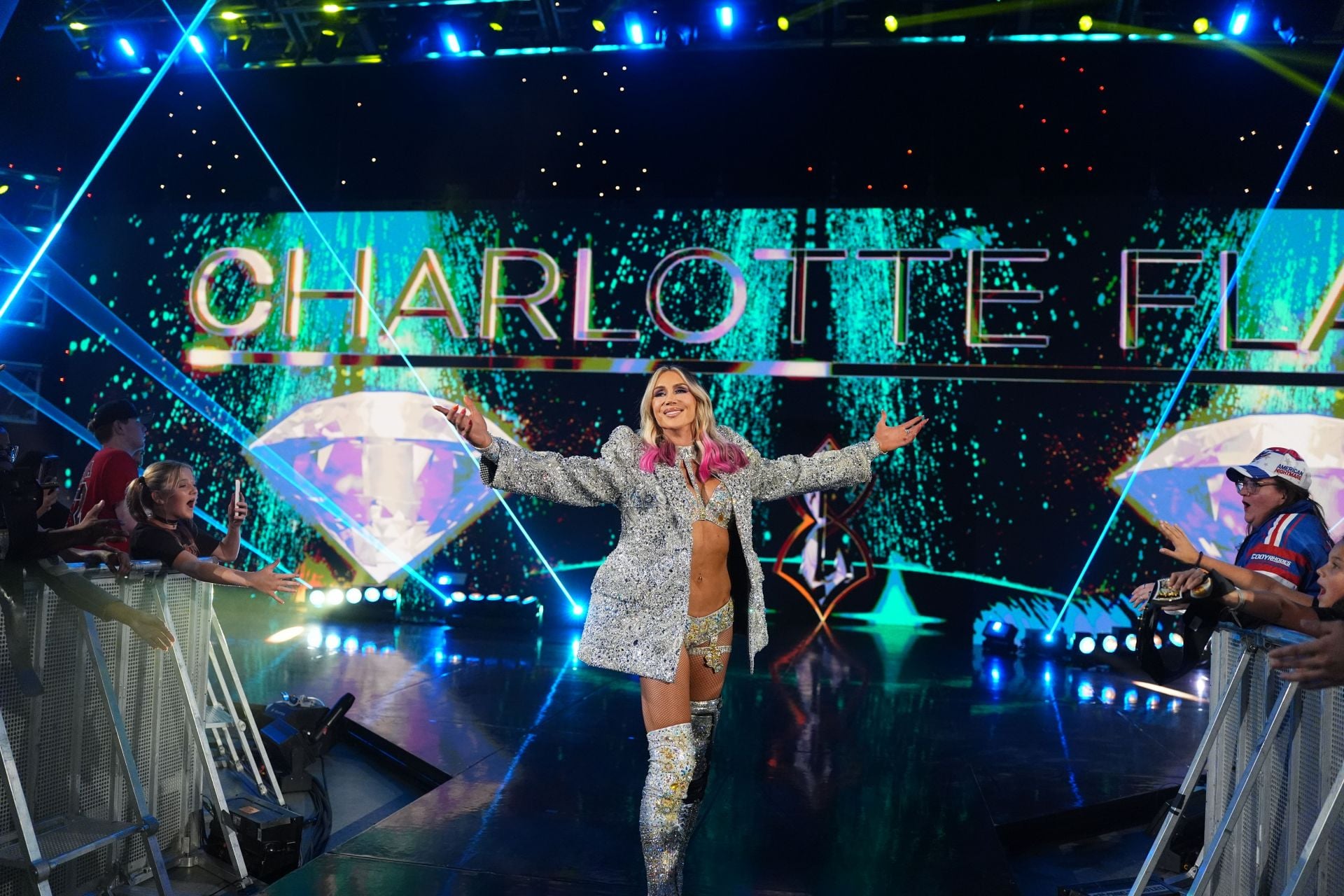 Charlotte Flair celebrates newest faction member’s first win – WWE SmackDown spoilers