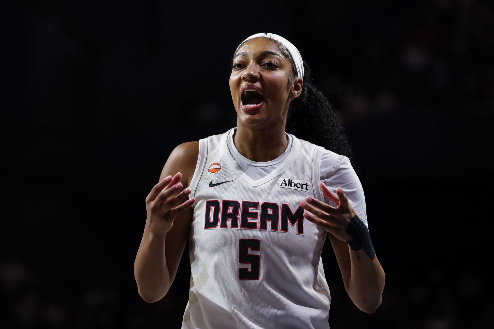 Kevin Durant’s Brother Keeps Angel Reese Mockery Alive With Dennis Rodman Comparison Over Her Viral Missed Layup Lowlights