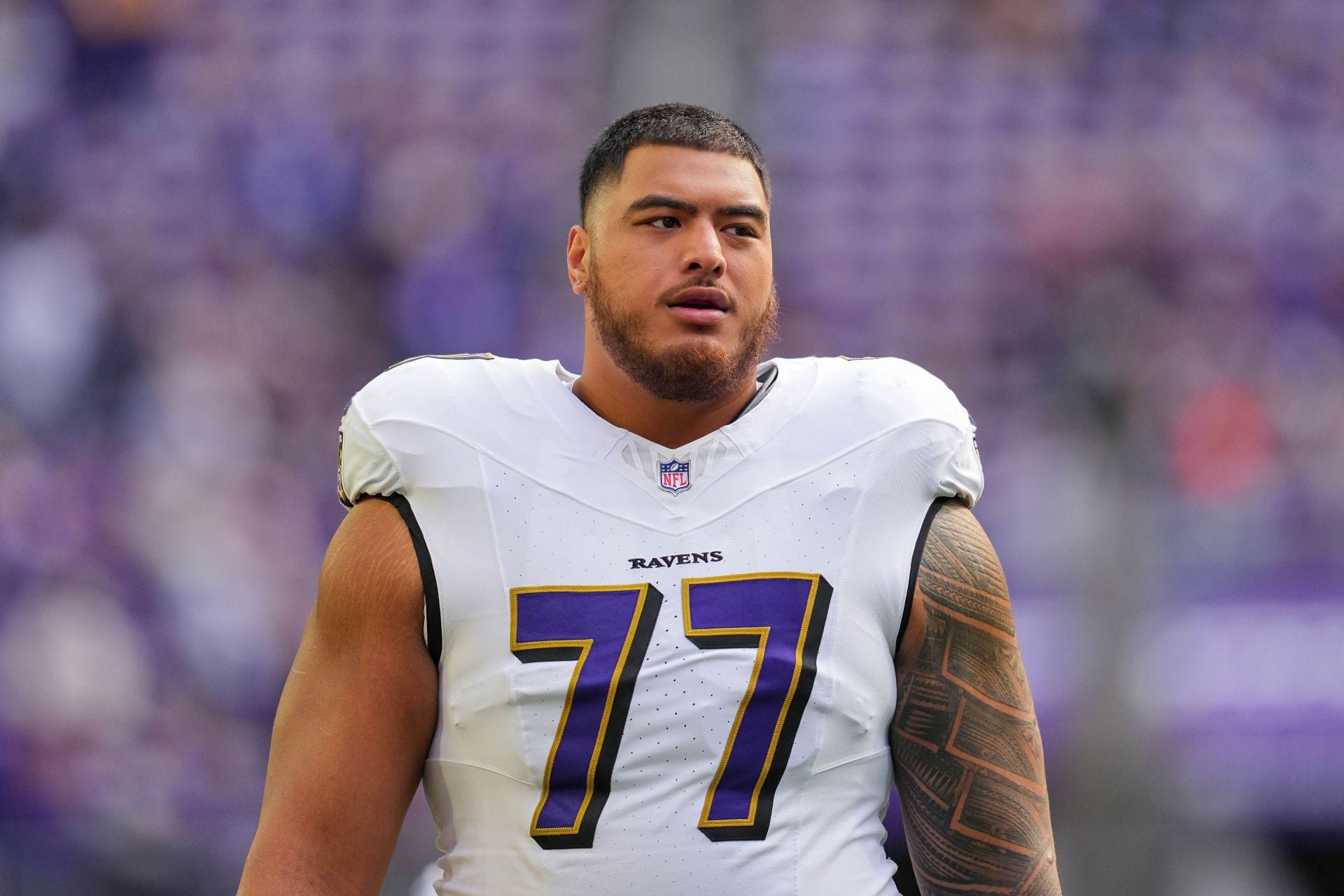 "We got a steal" "Honestly astonished we got a pick for him": Giants fans stunned as Jaguars trade 2027 draft pick for OL Daniel Faalele
