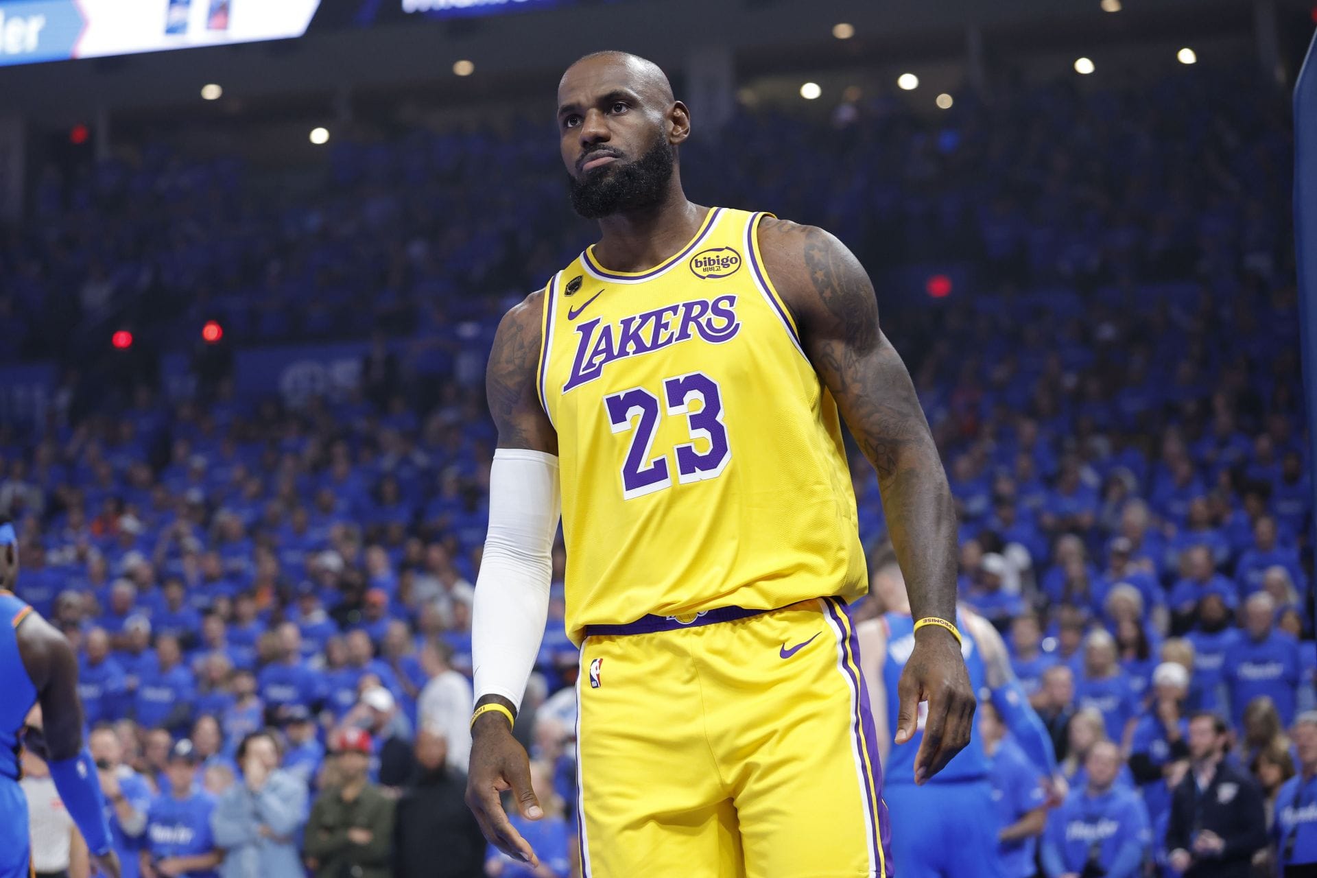 "I didn't think he would pull the trigger" - Dawn Staley Gets Real On LeBron James' 76ers Move