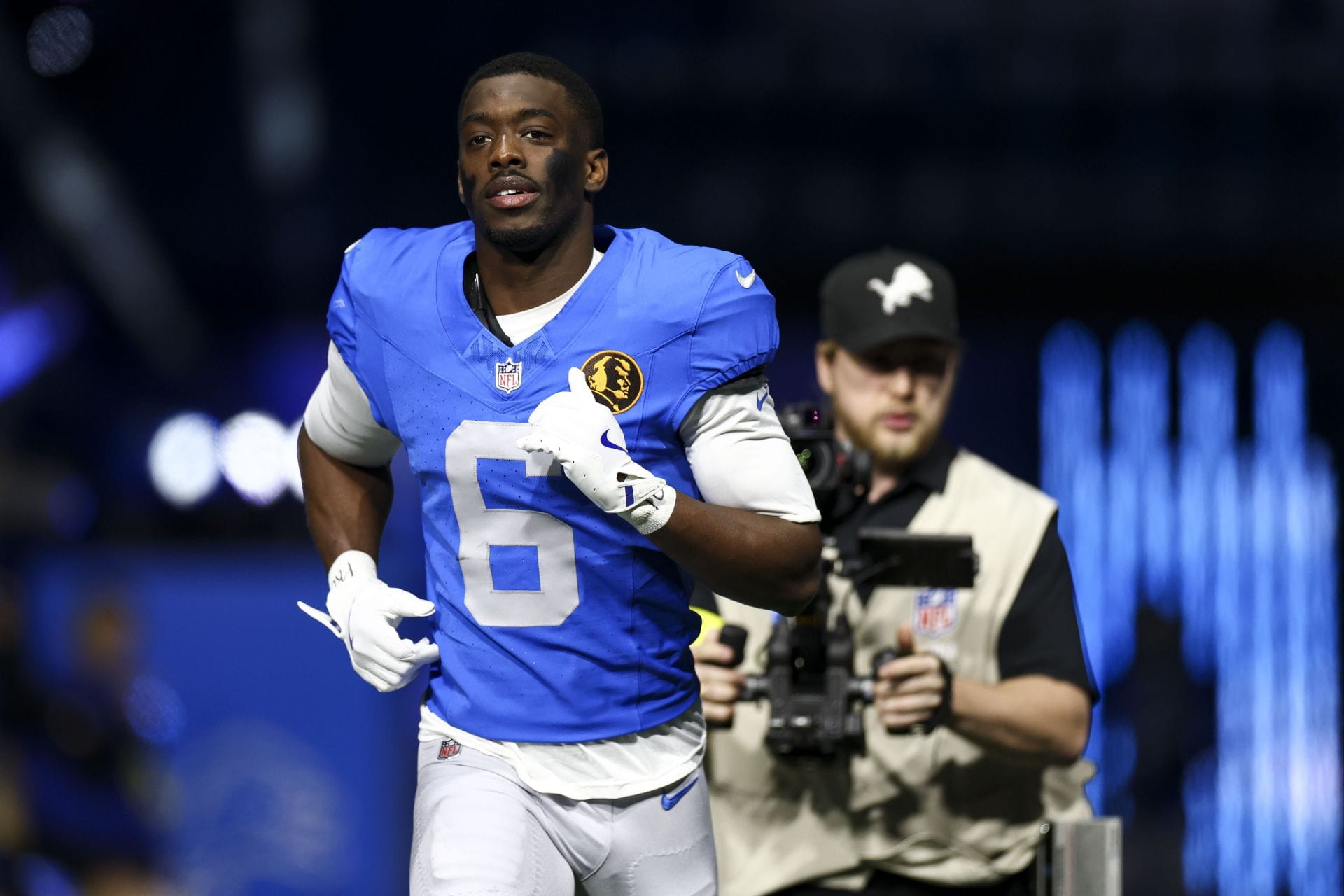 “Nick Saban letter went long way” “Ankle monitor about to go crazy”: NFL fans react as Terrion Arnold signs with Seahawks