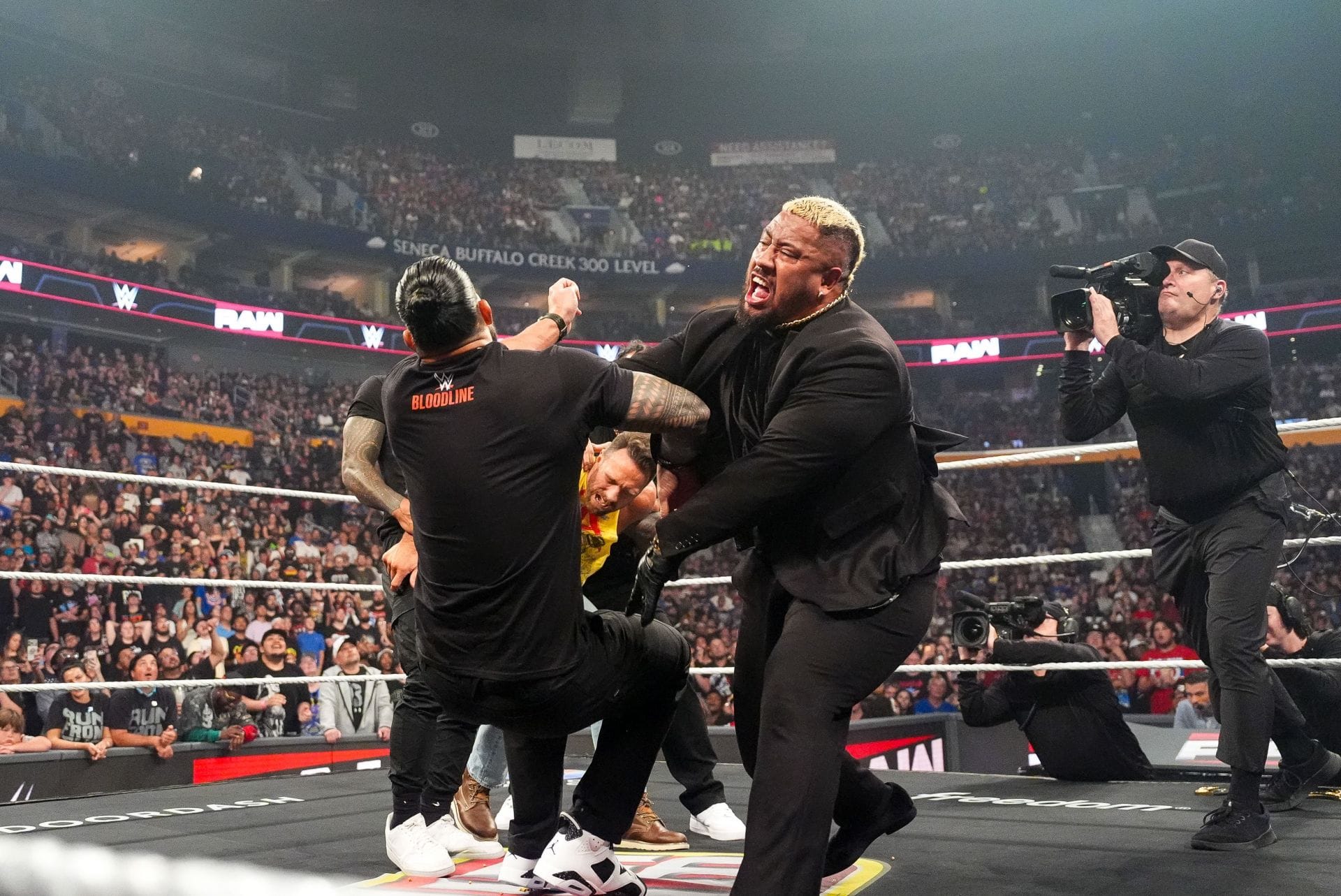 Did Roman Reigns Lose a Tooth After Solo Sikoa Attacked Him on WWE RAW?