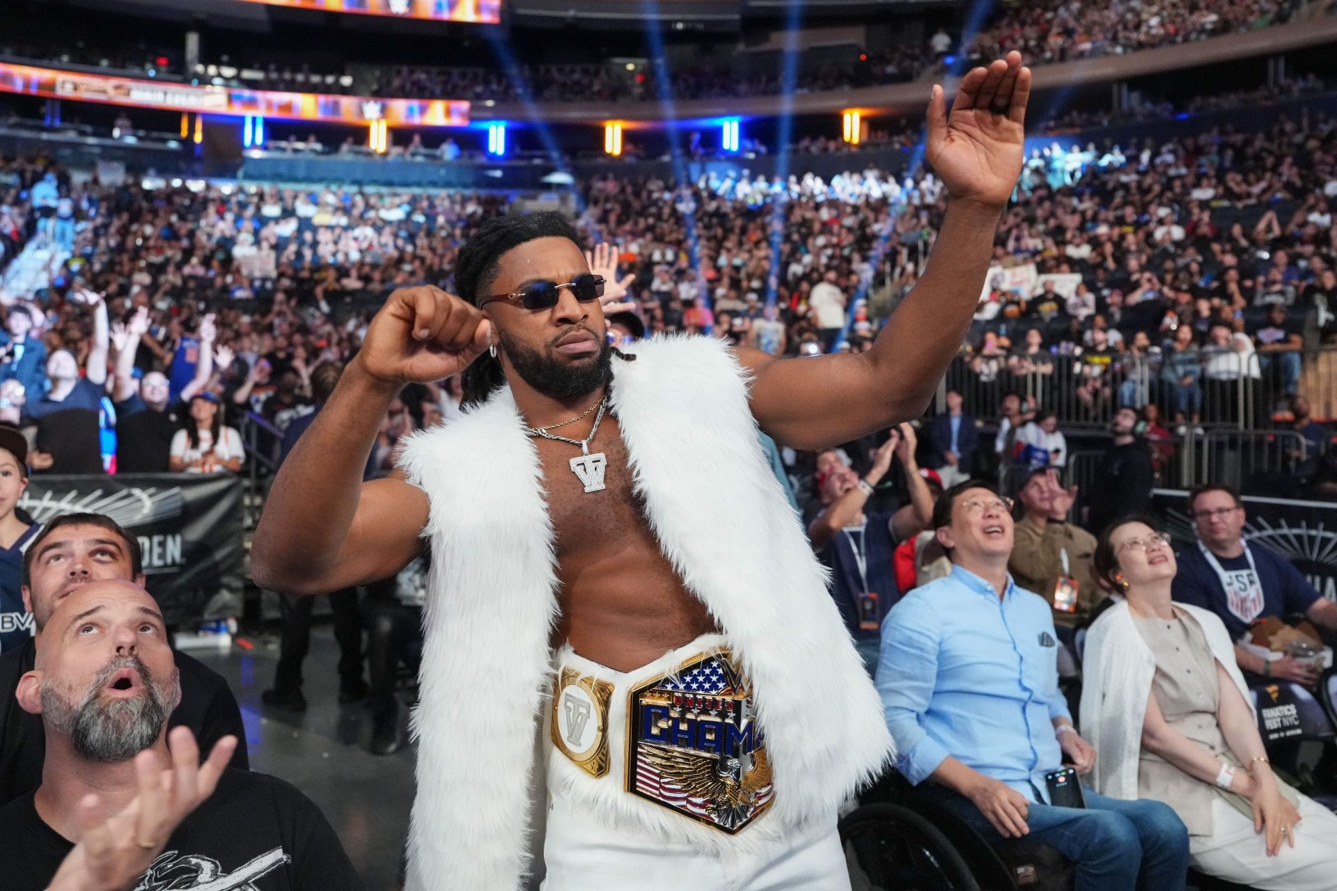 Trick Williams gets taught a huge lesson on SmackDown by the man who beat Roman Reigns years ago