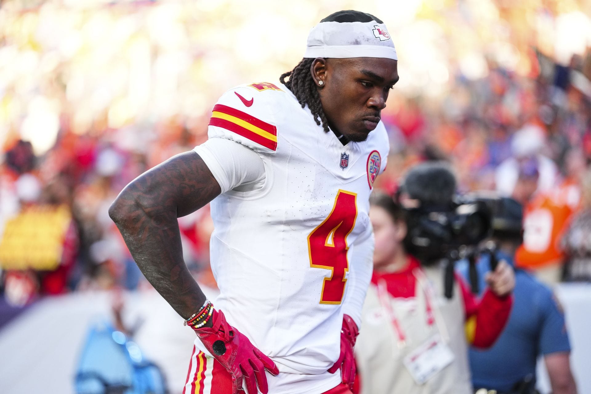 "Dude looks slower than Travis Kelce," "That knee might be fried": NFL fans react to Rashee Rice running post route at Chiefs training camp