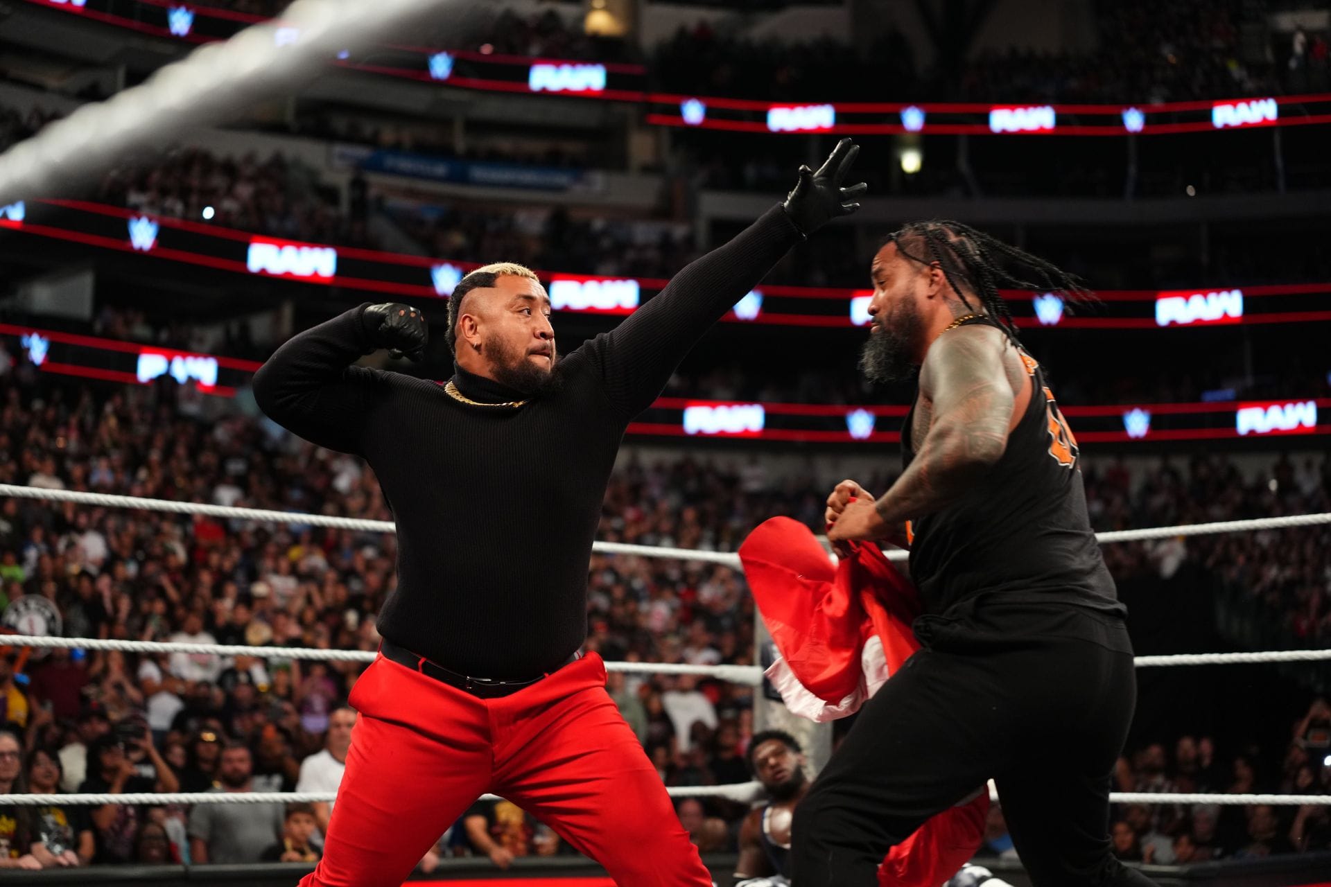 4 WWE Tag Teams who could back up Solo Sikoa and LA Knight against The Bloodline