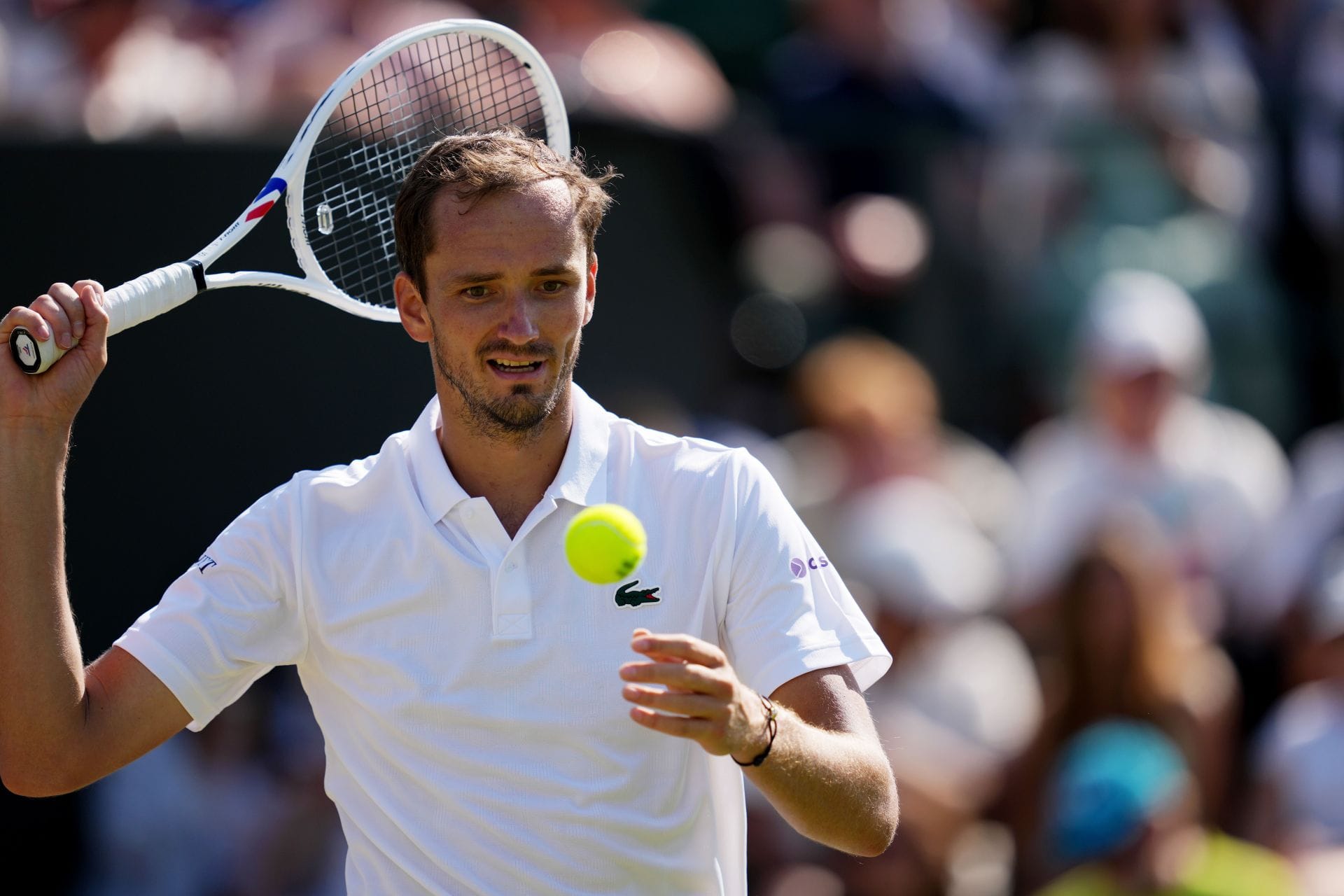 WATCH: Daniil Medvedev kicks at back board, throws racket & knocks over microphones in brutal Brandon Nakashima loss at Cincinnati Open