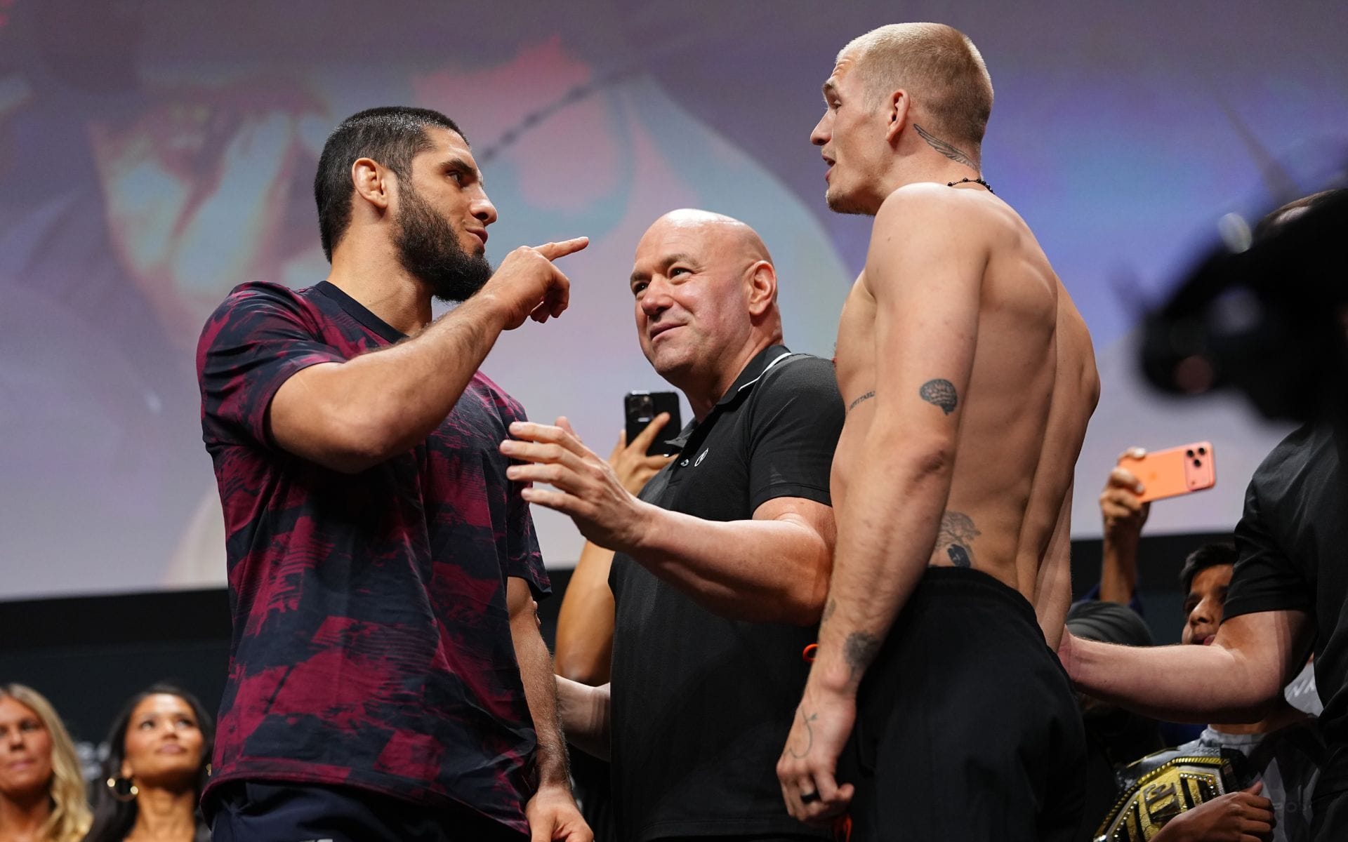 Dana White breaks down Islam Makhachev’s winning strategy against Ian Machado Garry's size and range