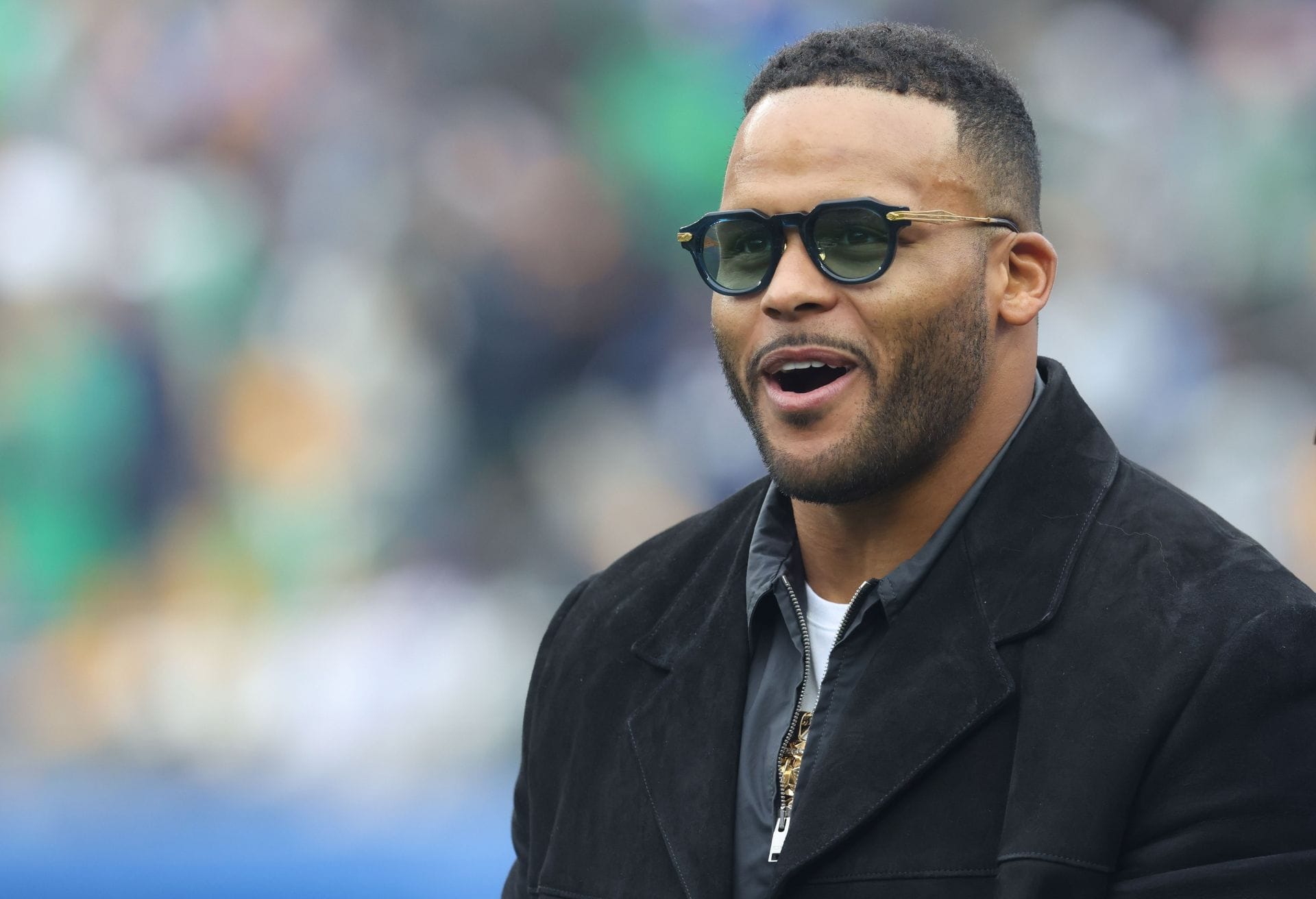 "Offensive lines might as well be handicapped": Ex-NFL LB goes off about Aaron Donald's possible return as Rams icon works out with team