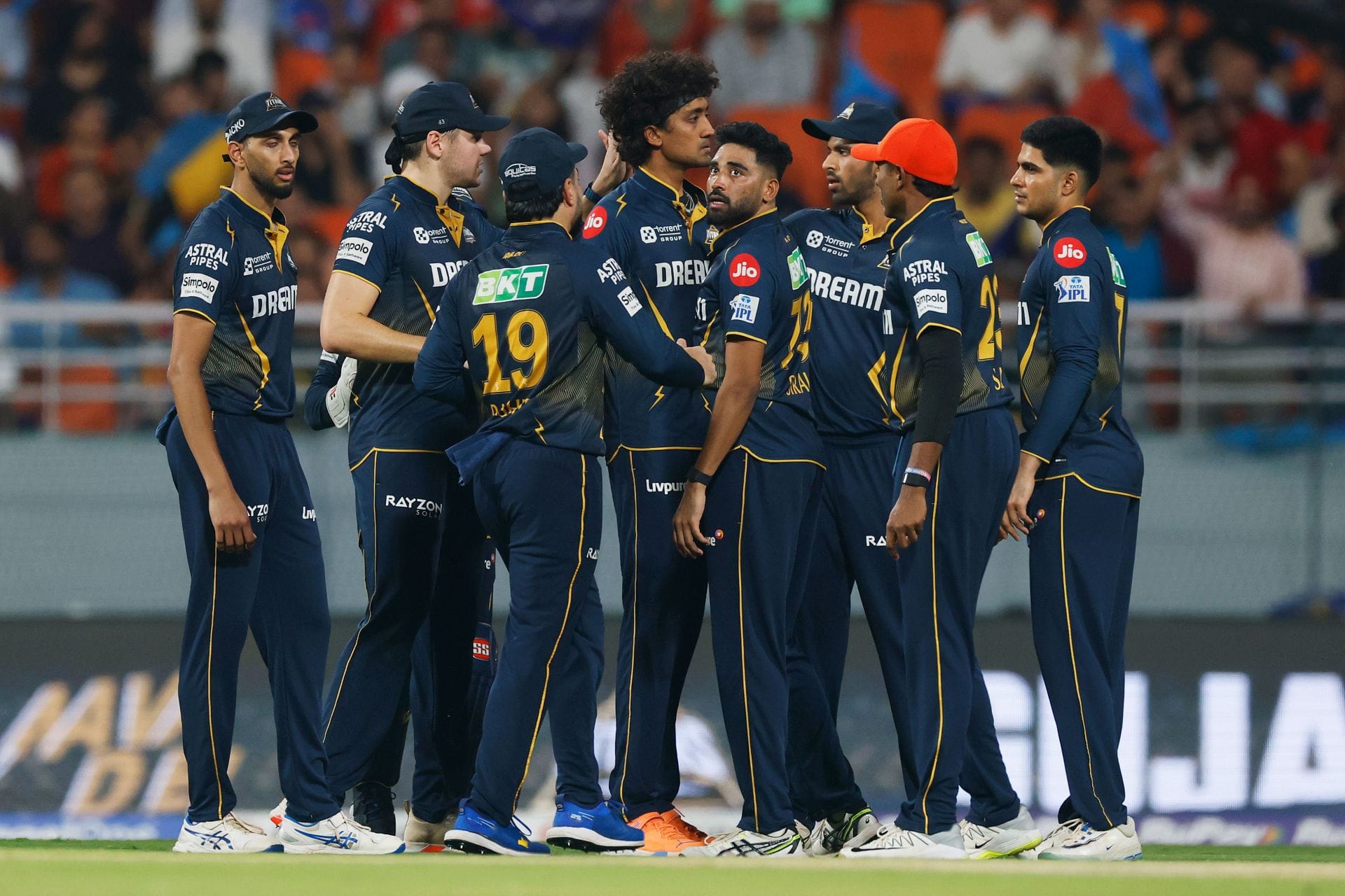 "I went viral because of him" - Gujarat Titans bus driver reveals his favorite player in the team post IPL 2026 [Watch]