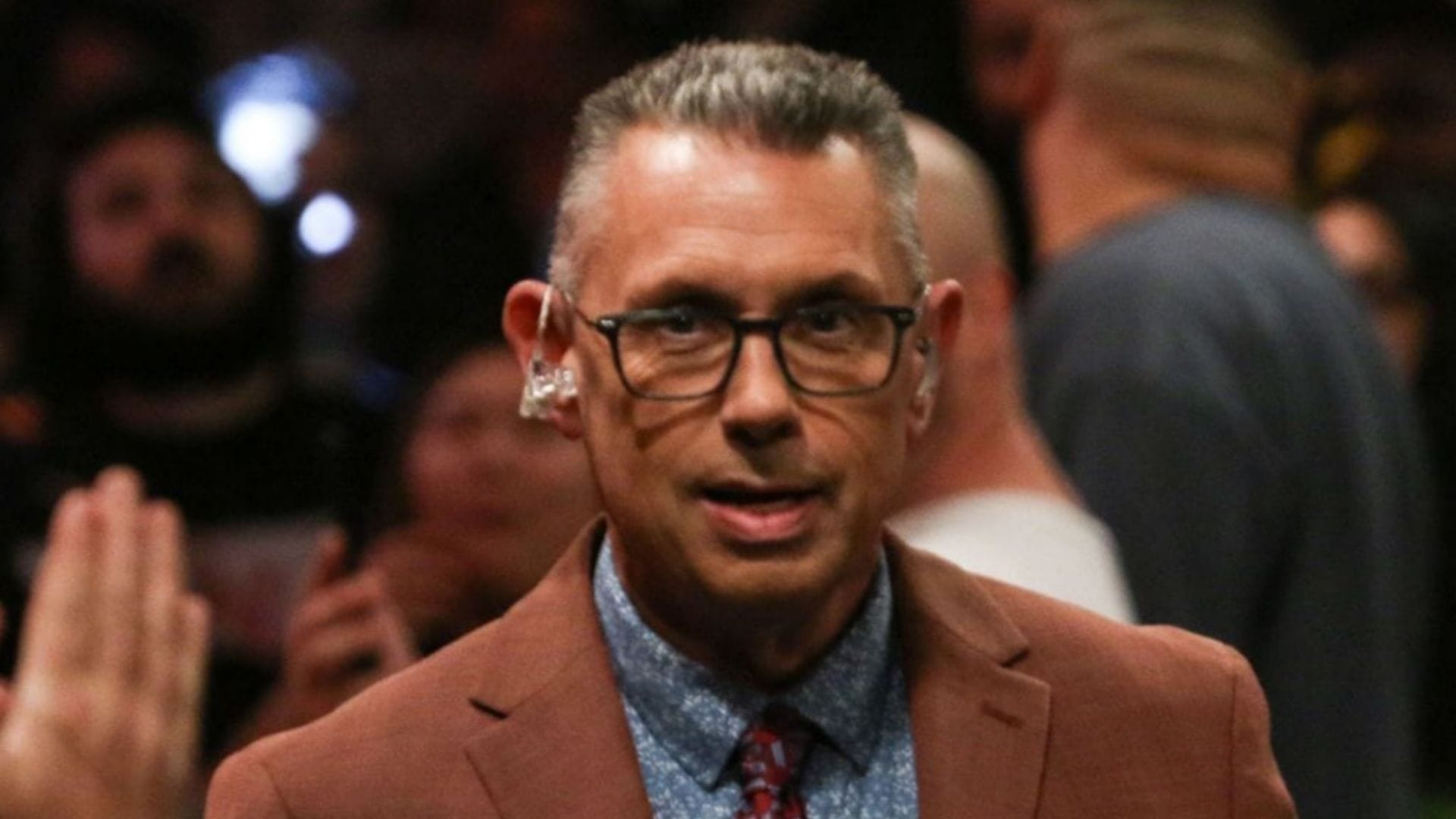 Female WWE star says she "hates" Michael Cole