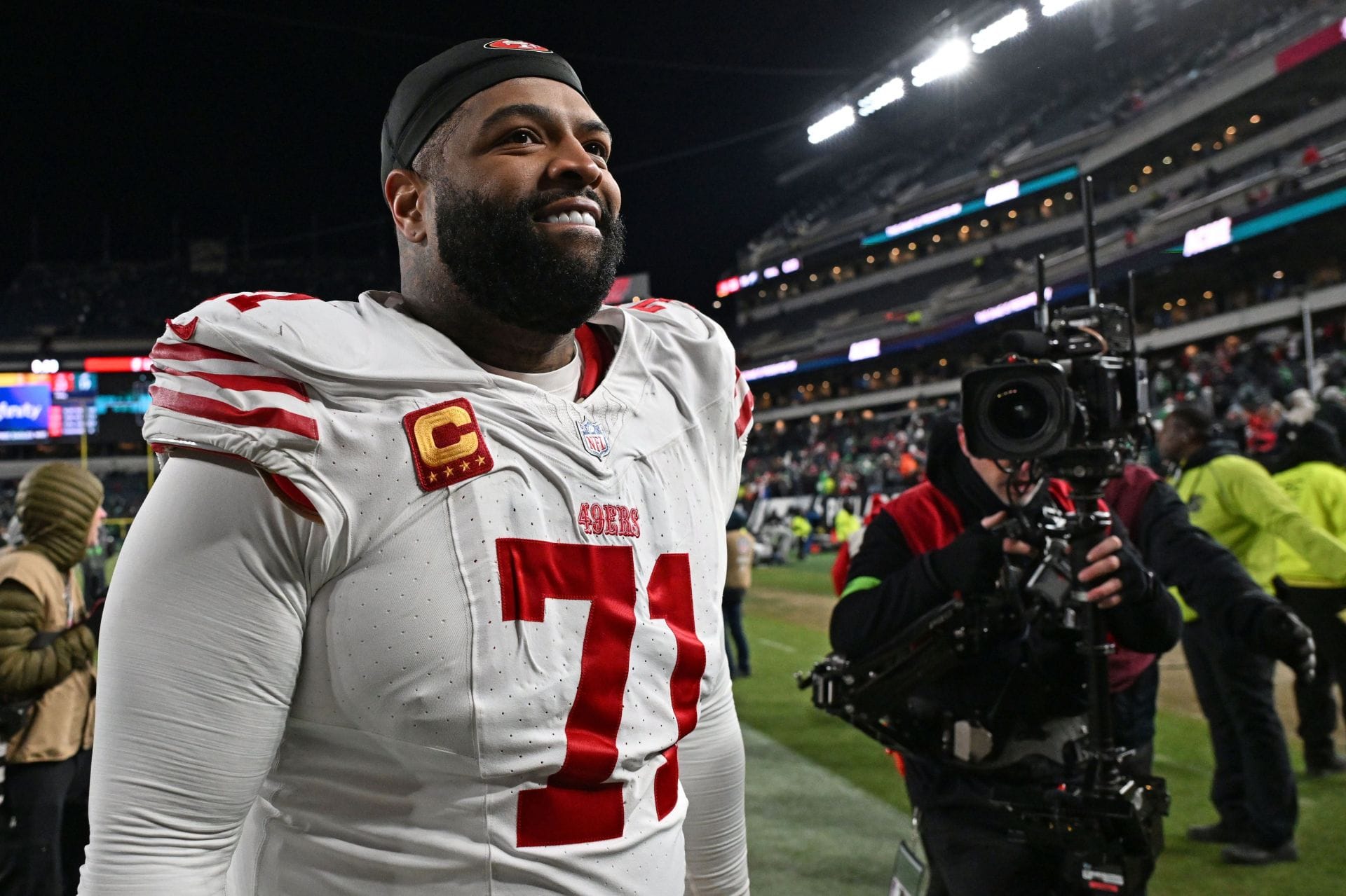 "He's washed and a dirty player": "Still a menace at that age": NFL fans divided over Trent Williams' rank on the NFL Top 100 Players of 2026