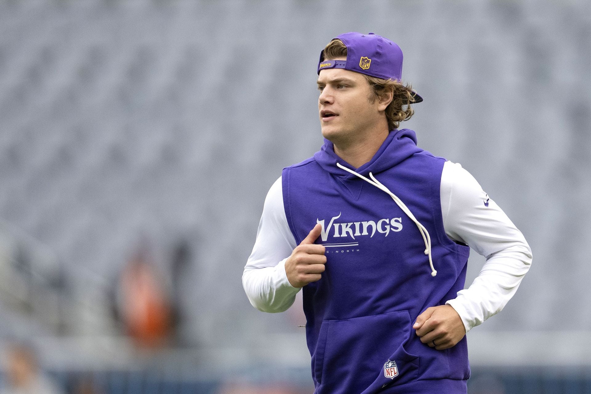 "Both sides lost this trade" "he can’t be worse than Jameis Winston": NFL fans stunned as JJ McCarthy gets traded to Giants