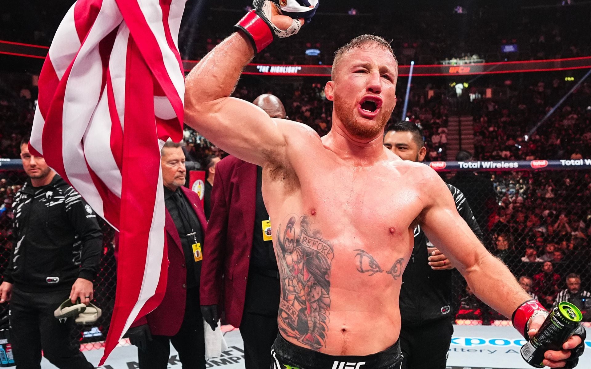 "It looked like off color" - Colby Covington weighs in on Ilia Topuria's accusations about Justin Gaethje's gloves
