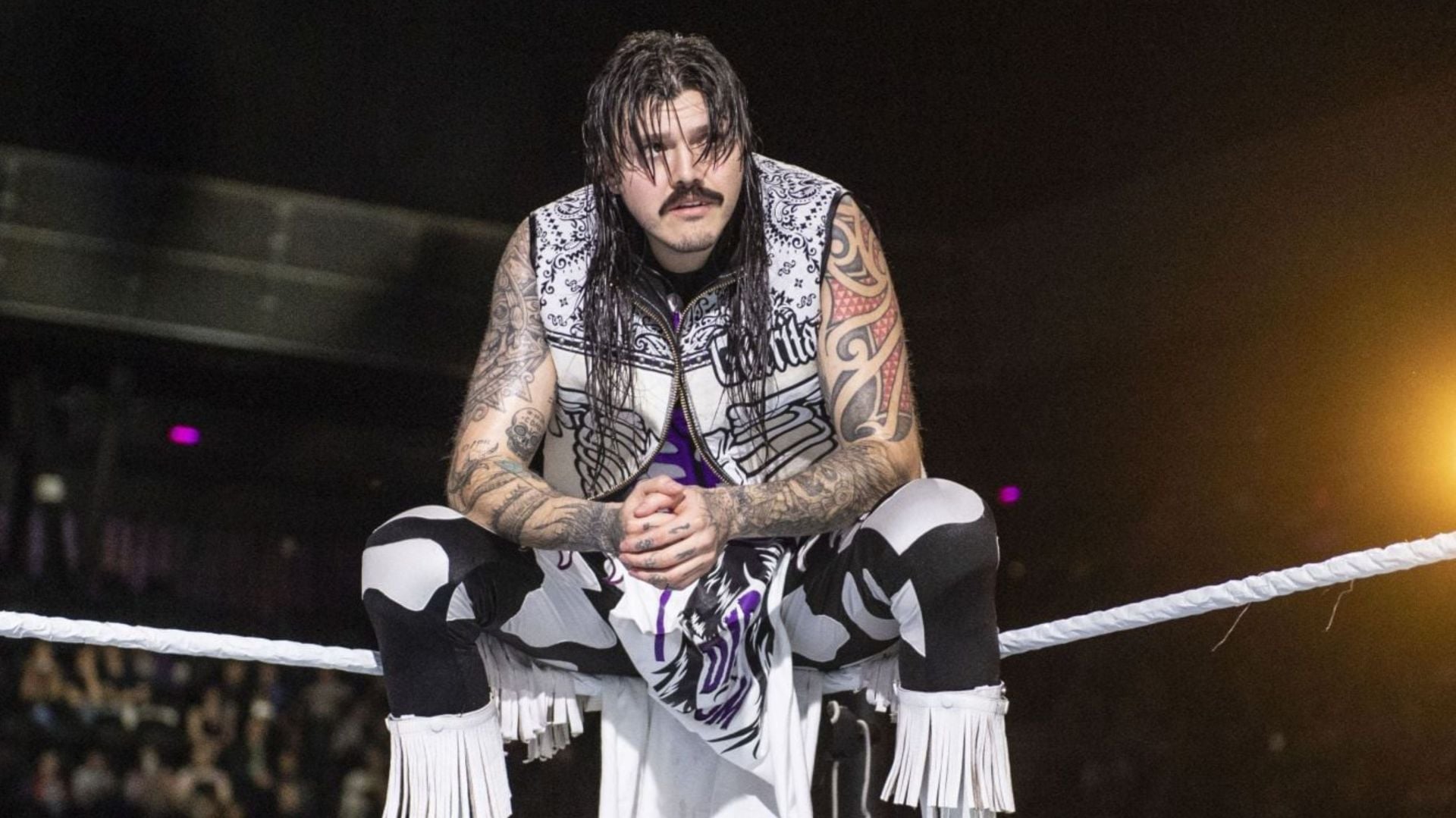 3 Directions for Dominik Mysterio after losing the AAA Mega Championship