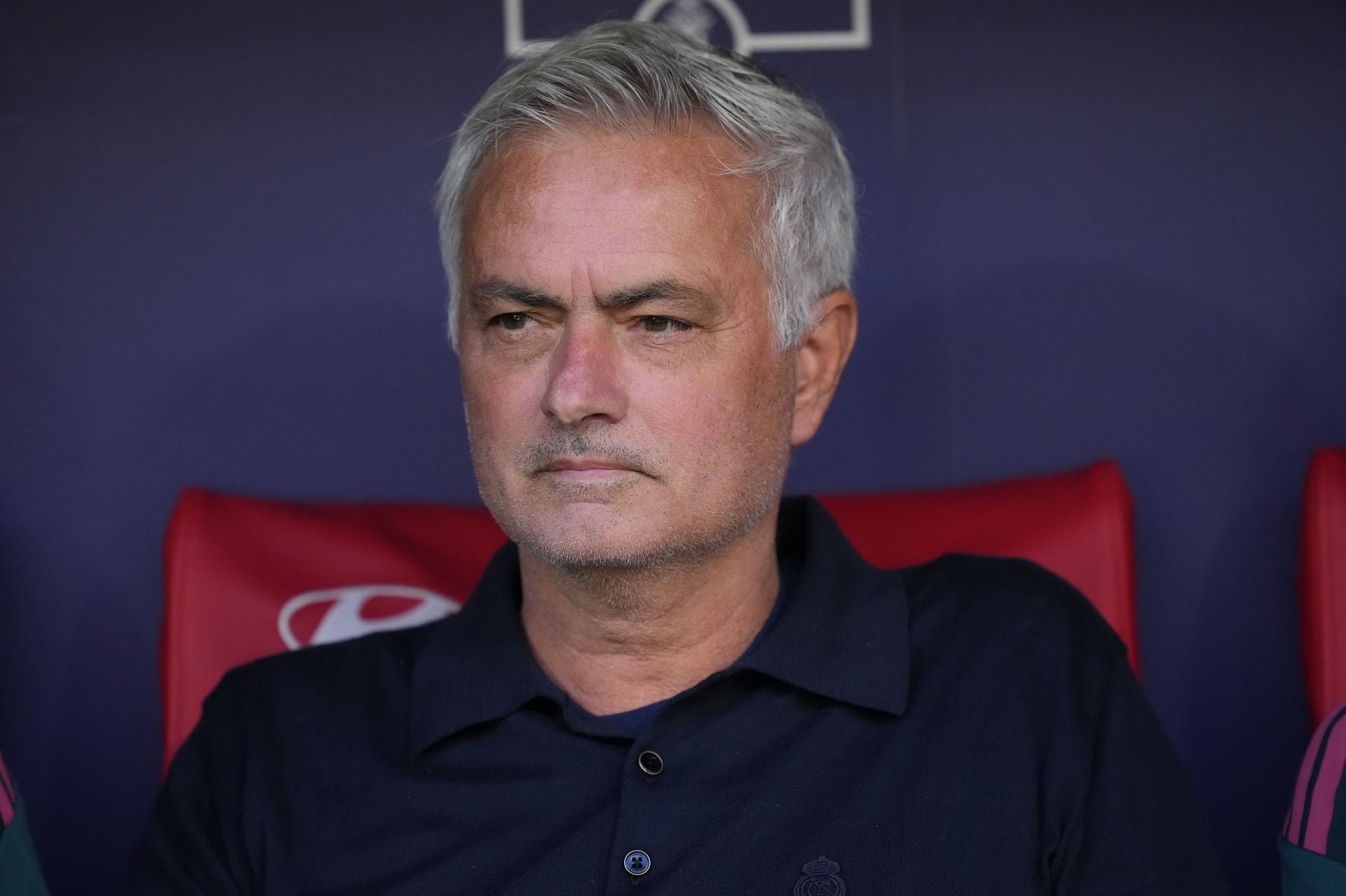 "This is the history of this game" - Jose Mourinho shows 2 instances where Atleti players should've been sent off in post-Real Madrid loss rant